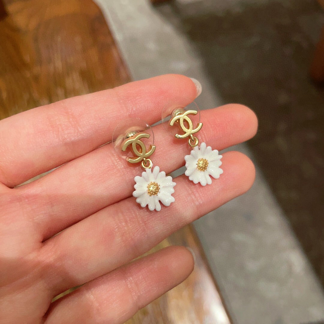 C 25 Camellia Earrings