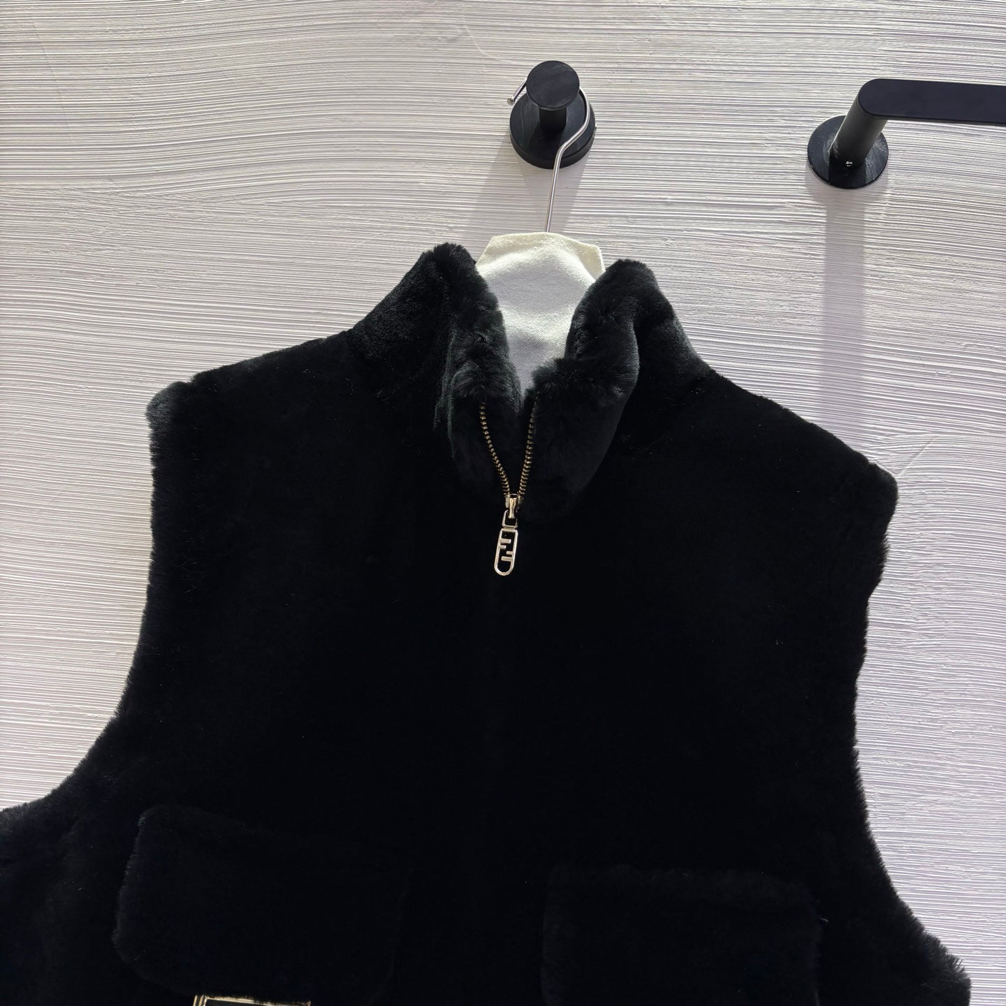 Fi 25 Merino fur vest