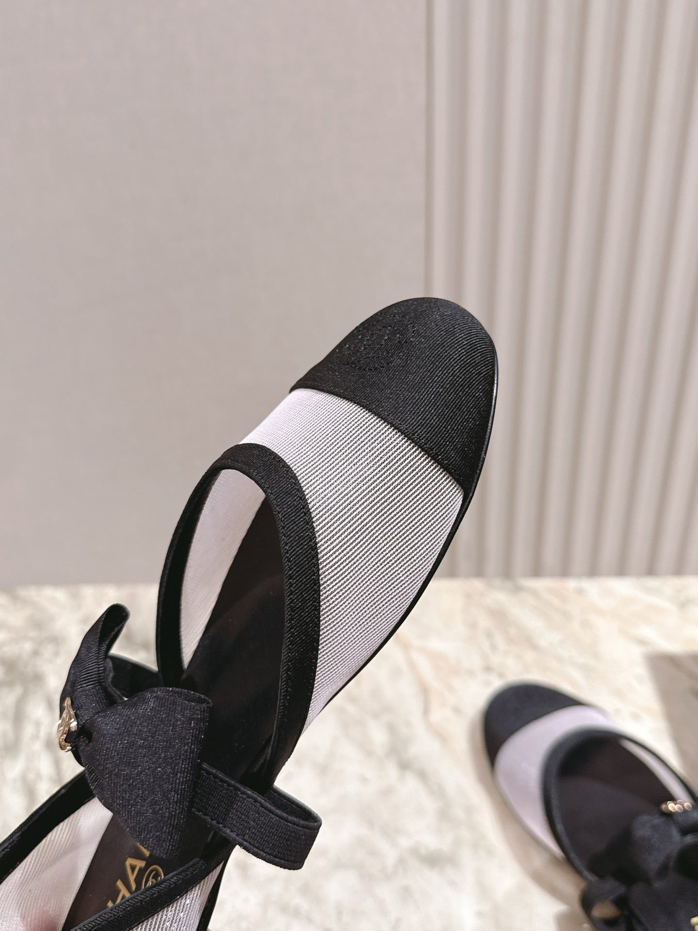 C 25 New Mary Janes