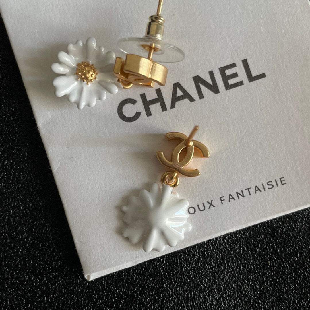 C 25 Camellia Earrings