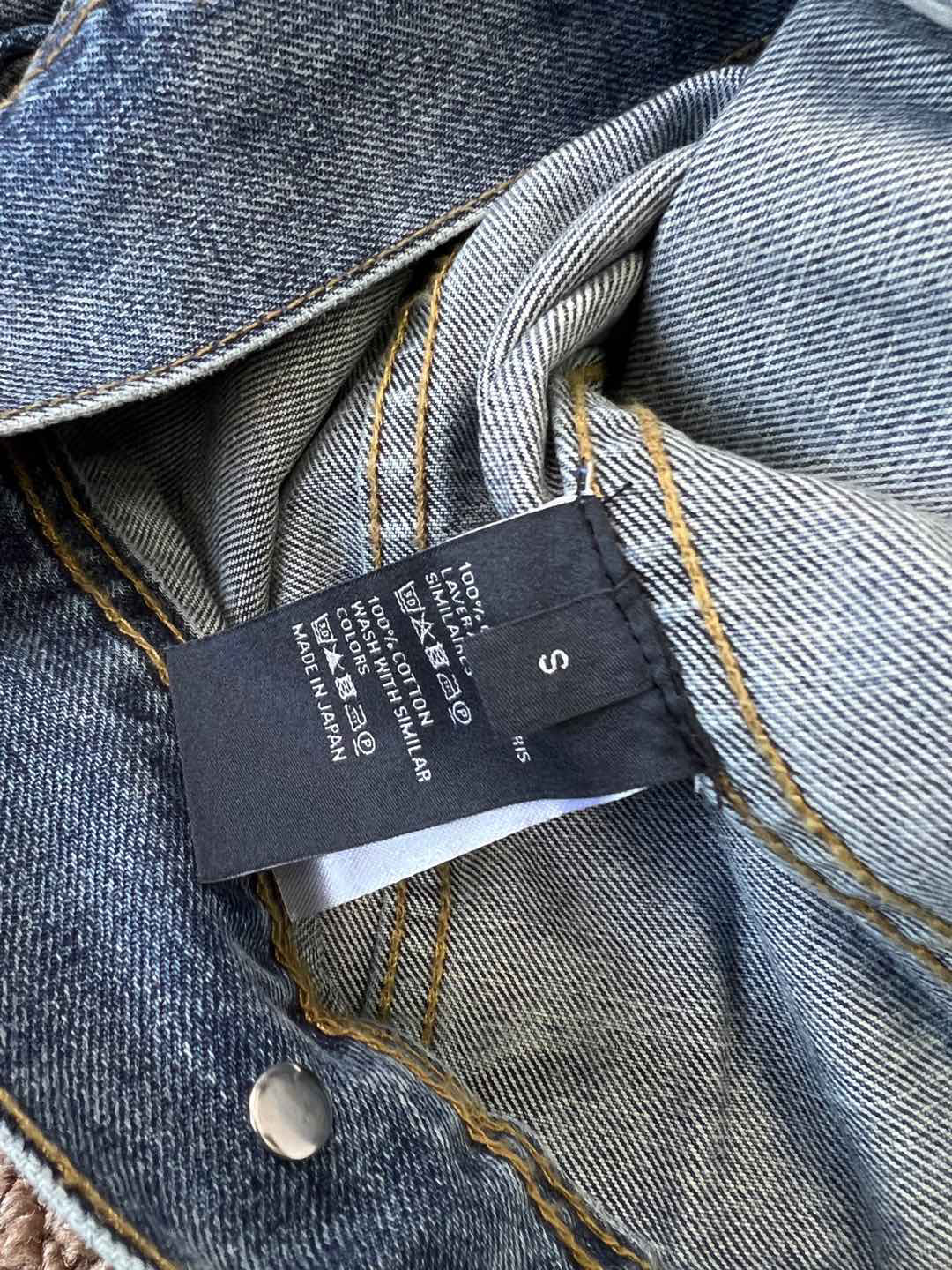 Ce 25 Hooded lettering denim jacket