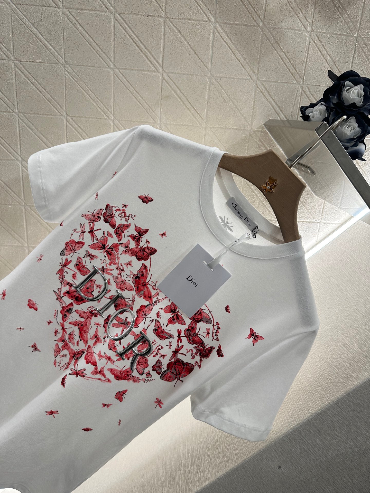 D 25 Round Neck Printed Mori 𝑇𝑒𝑒