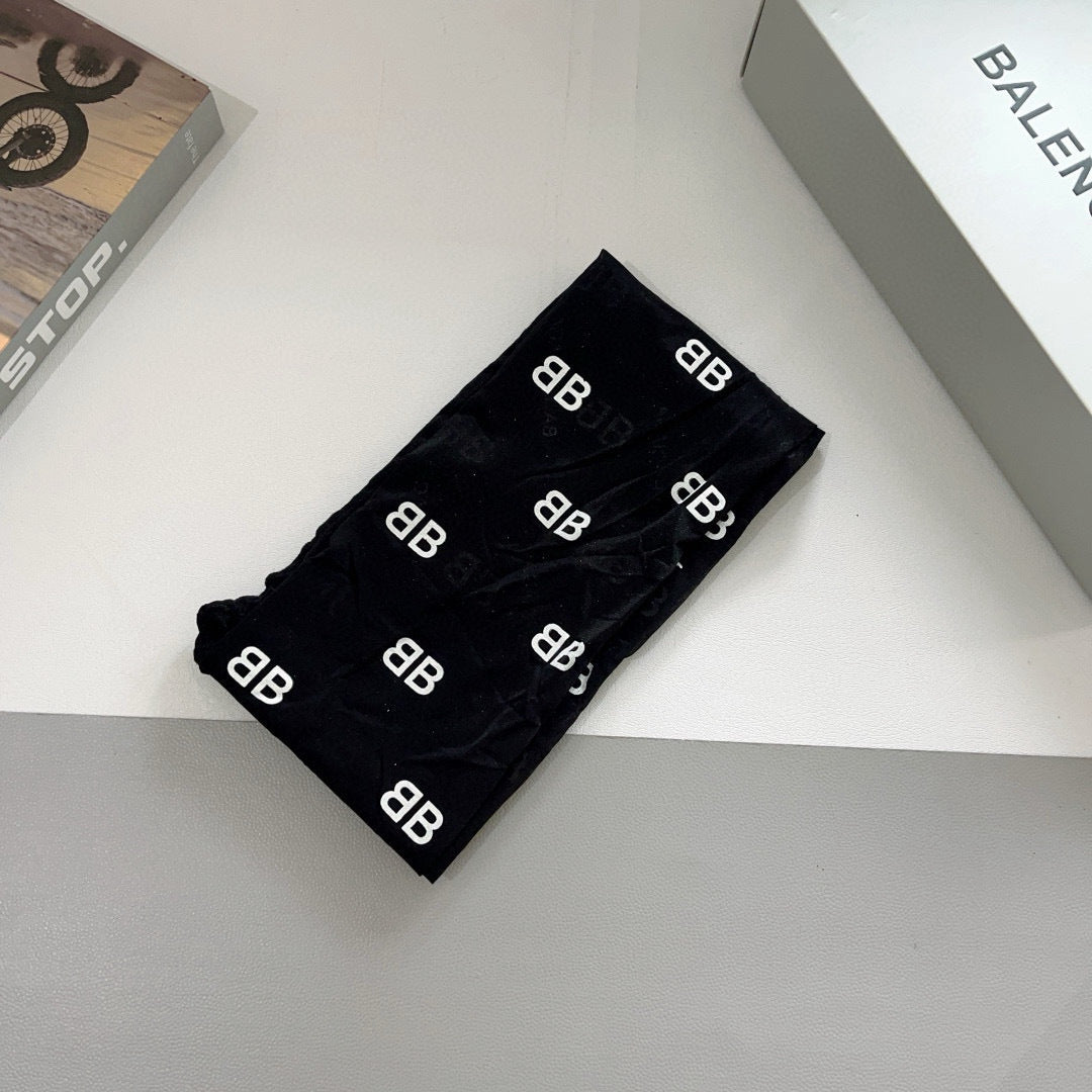 B Popular letter pantyhose
