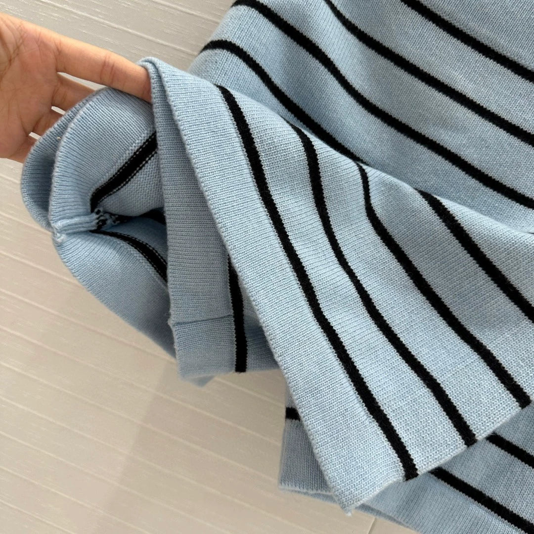 C 25 New Blue Stripe Knit Dress Pants