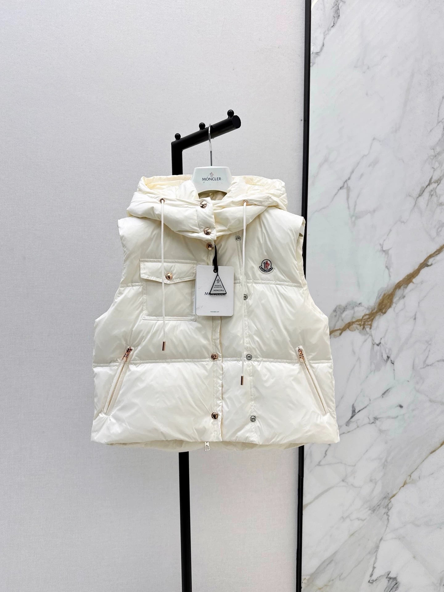 Mon 25 Detachable hooded stand-up collar down vest