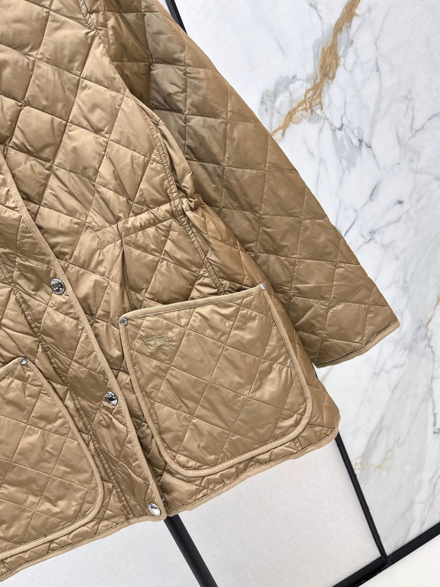 BRU 25 New Diamond Quilted Hooded Down Jacket Mid-Length Jacket