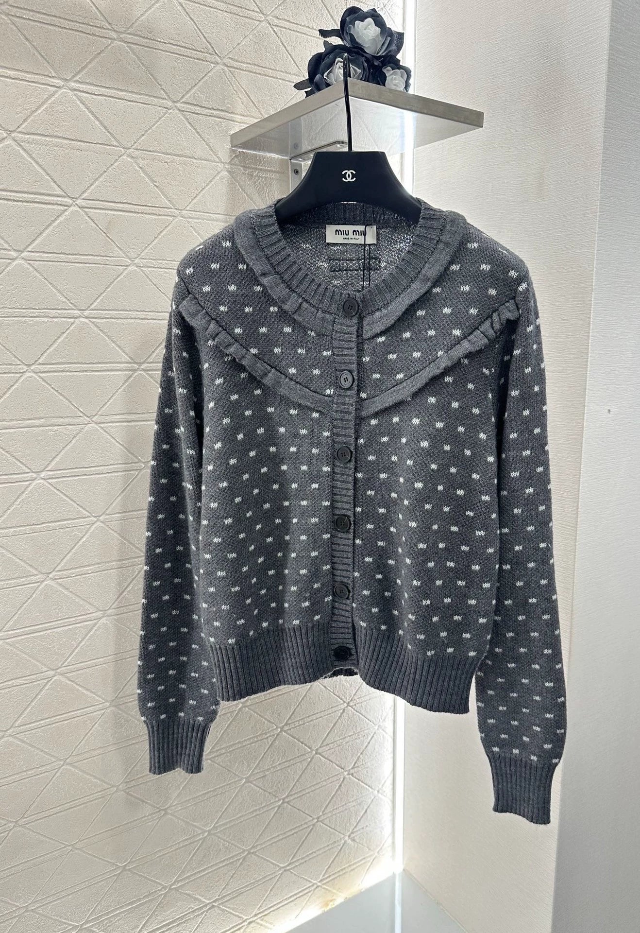 M 25 Crew-neck polka-dot knit cardigan