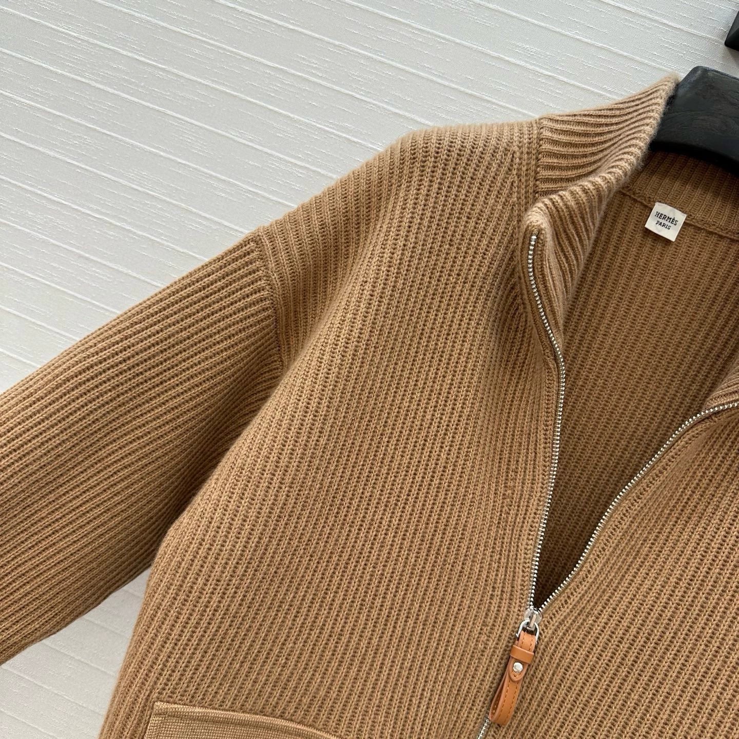 He 25 Mid-length cashmere knitted zip-up jacket(100% cashmere BROWN/GRAY)