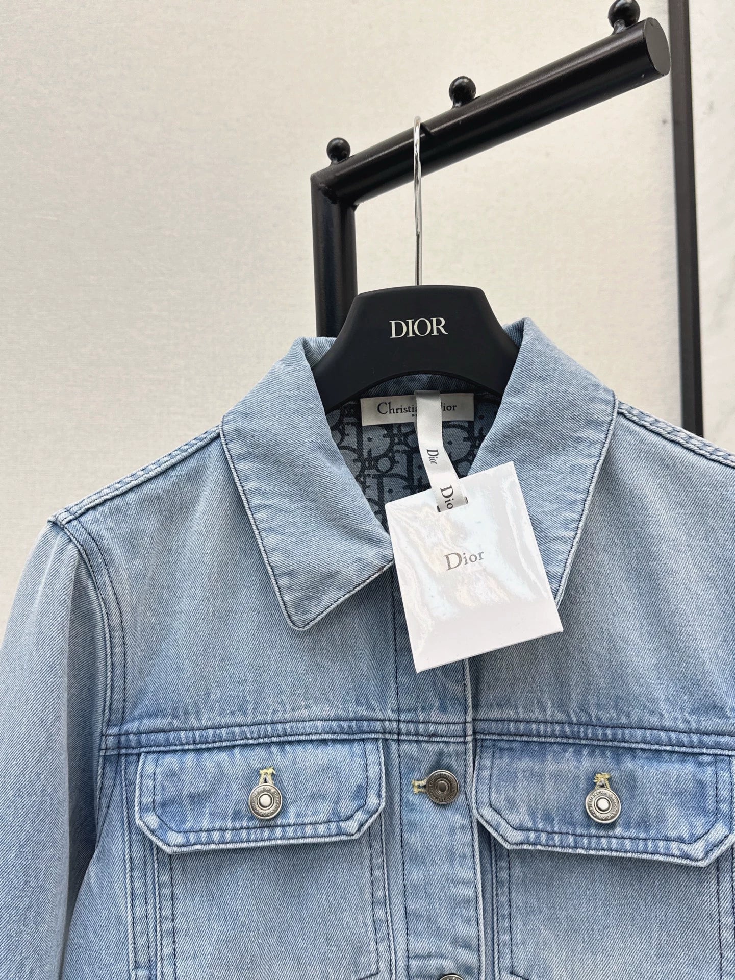 D 25 Spring/Summer New Denim Jacket