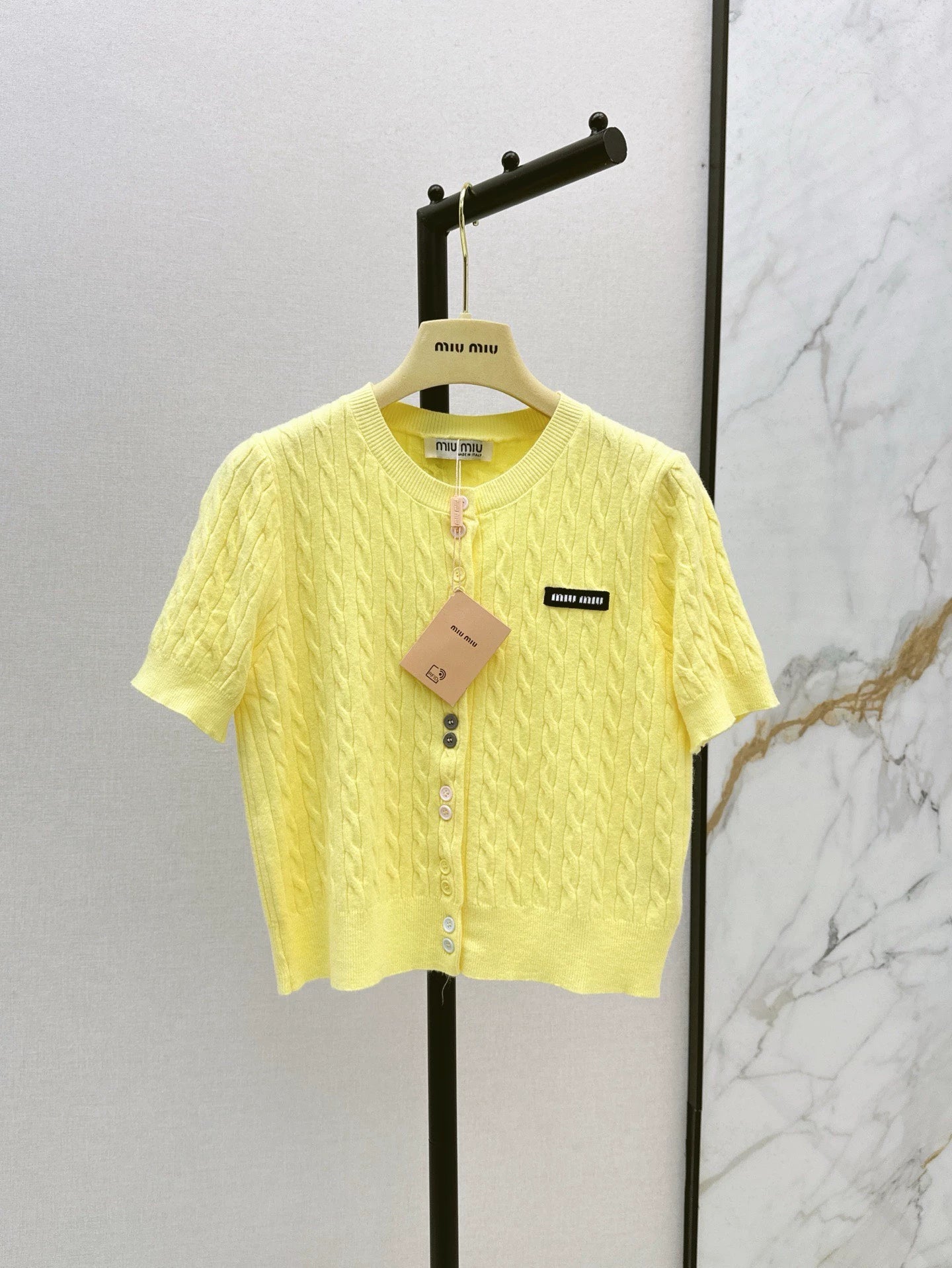 M 25 Spring and Summer New Ageing Style Knitted Short Sleeve