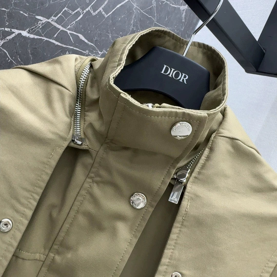 D 25 Neue klassische kurze Windjacke mit Kapuze
