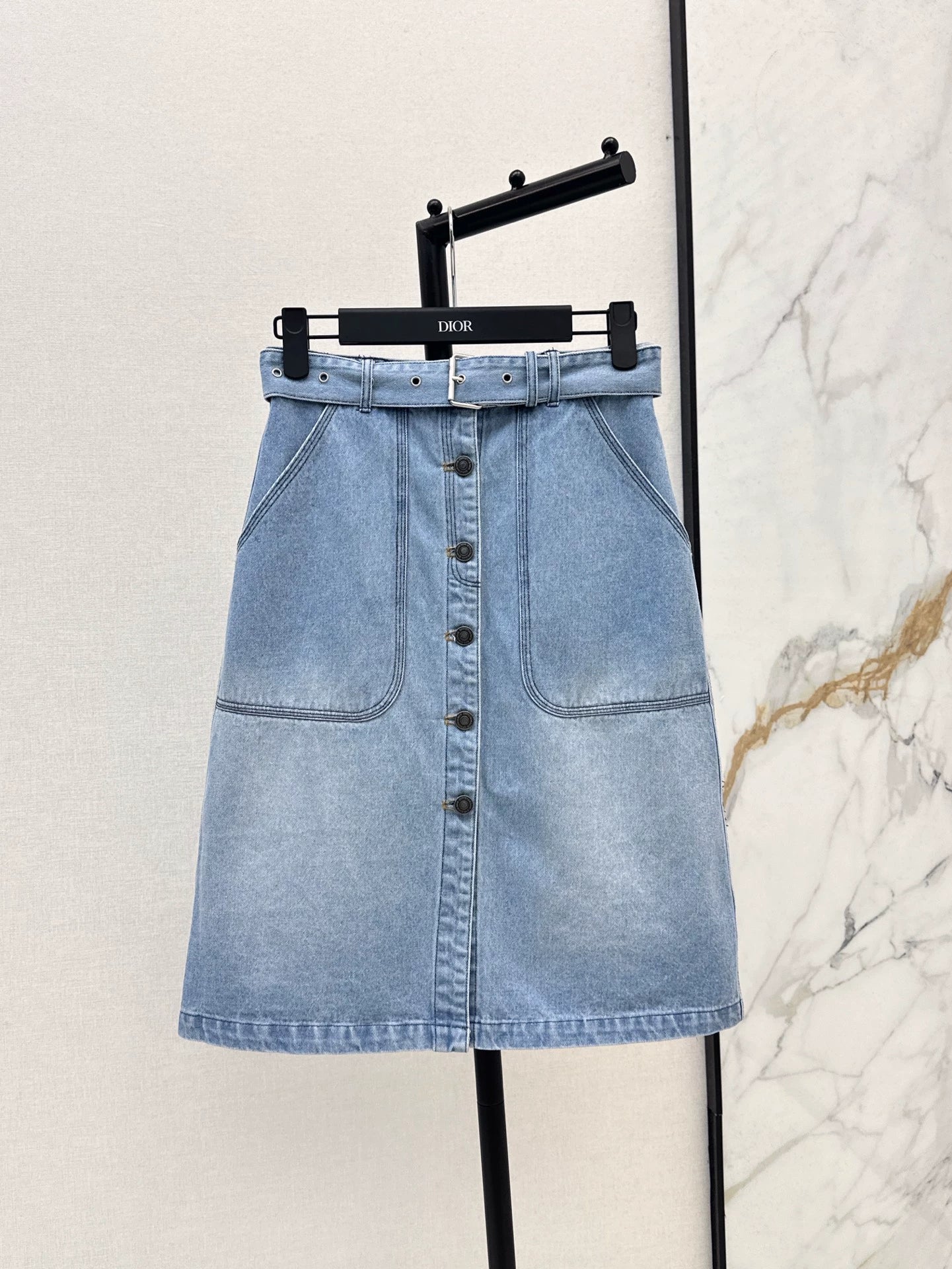 D 25 Spring/Summer New Denim Half Skirt