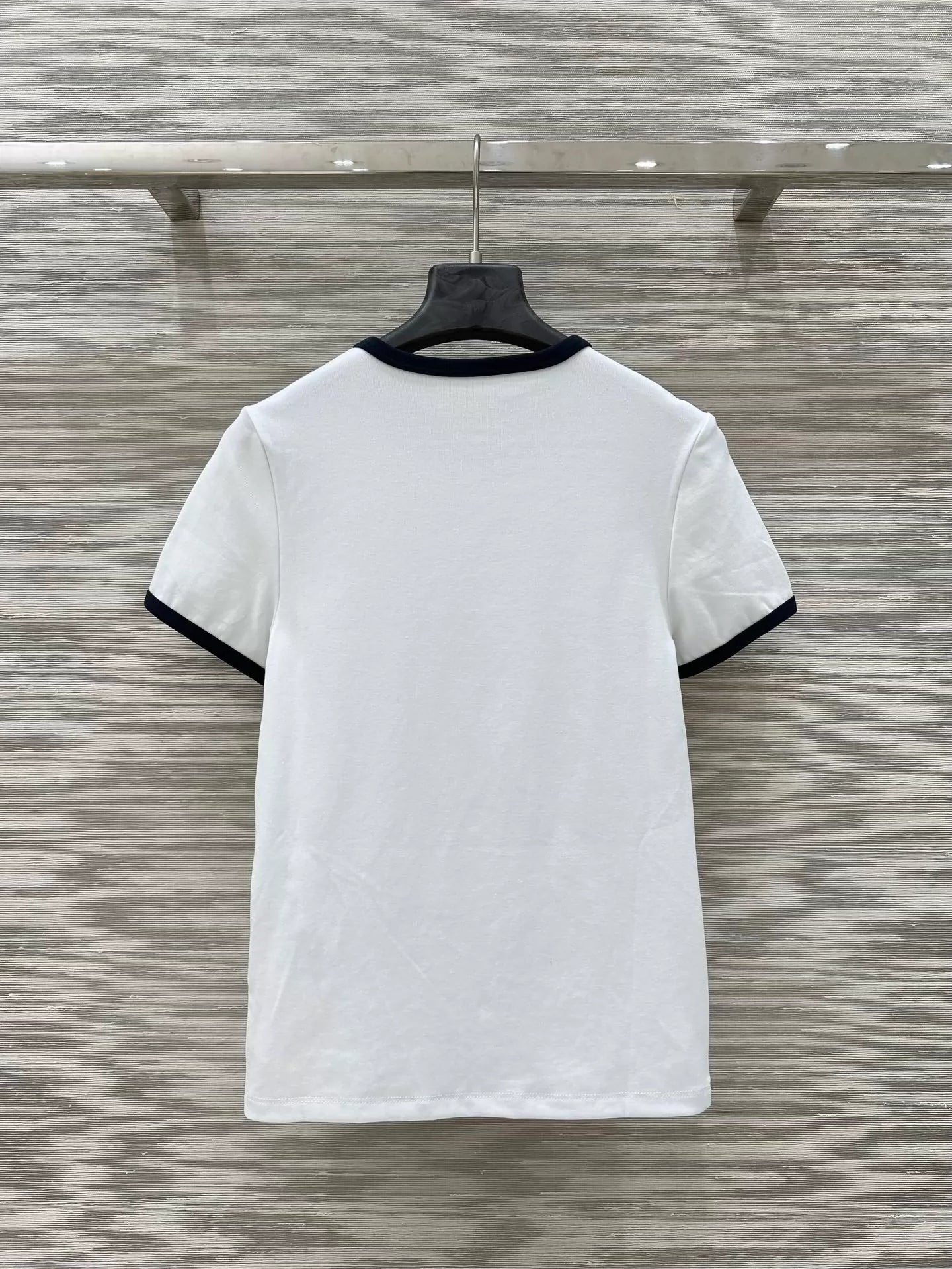 M 25 Early Spring New Letter Slim T-shirt