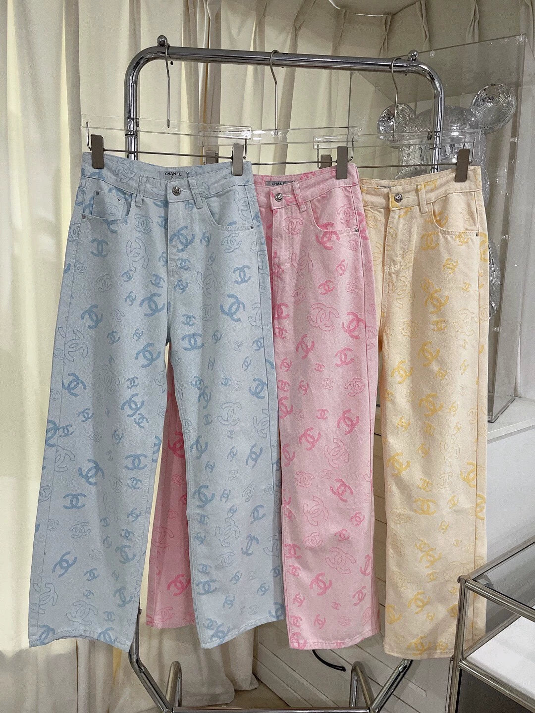 C 25 Printed Straight Jeans