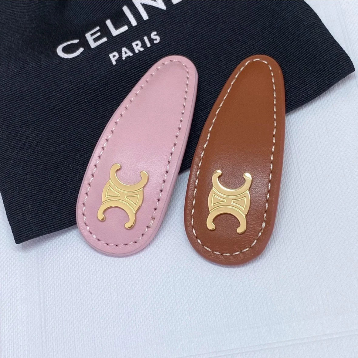 CE 25 Calf leather hair clip