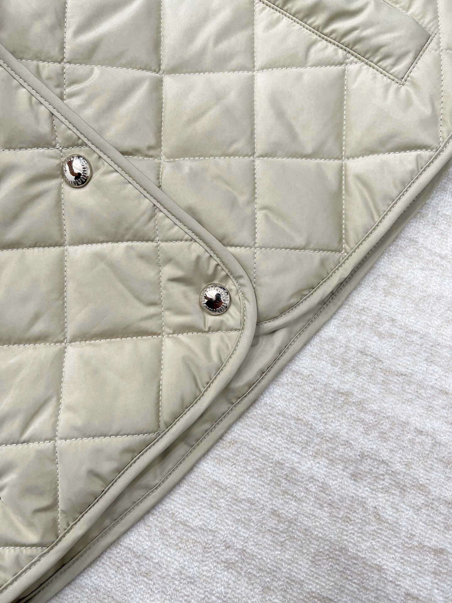 M New Diamond-Patterned Padded Vest