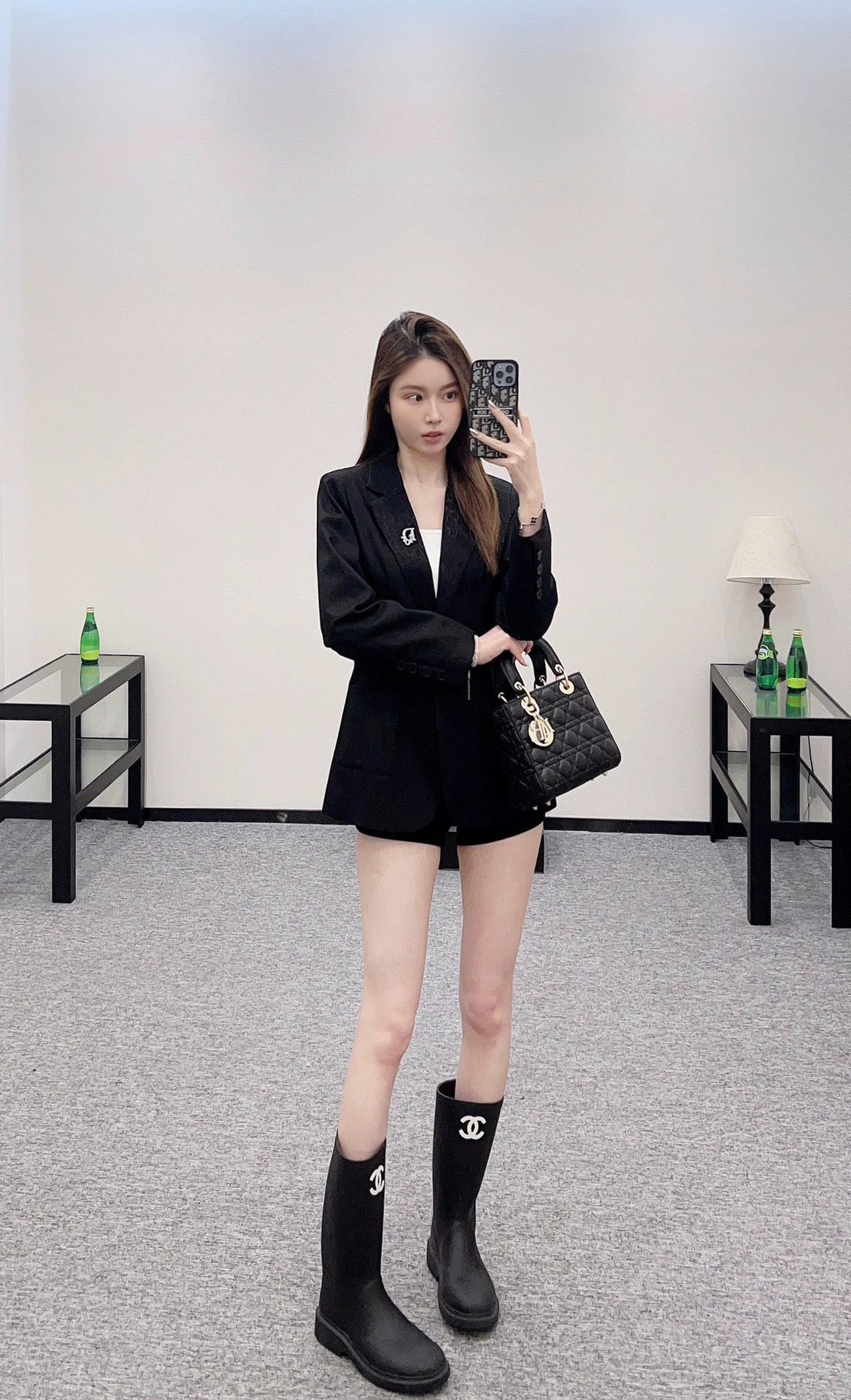 D 25 Brooch suit jacket