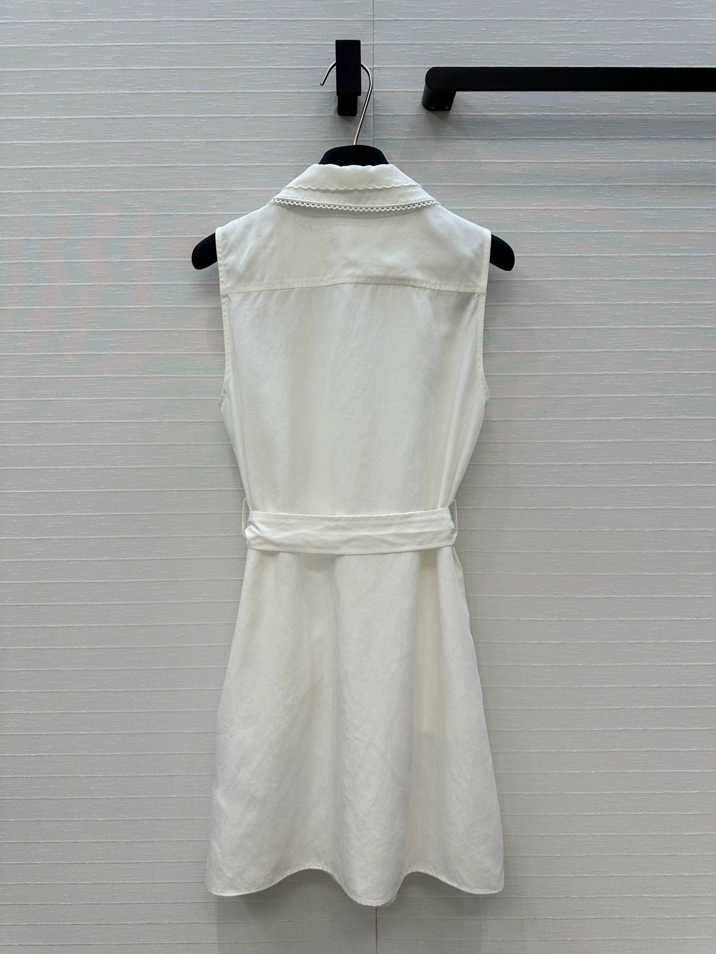 m 25 Early spring girly style doll neck sleeveless dress