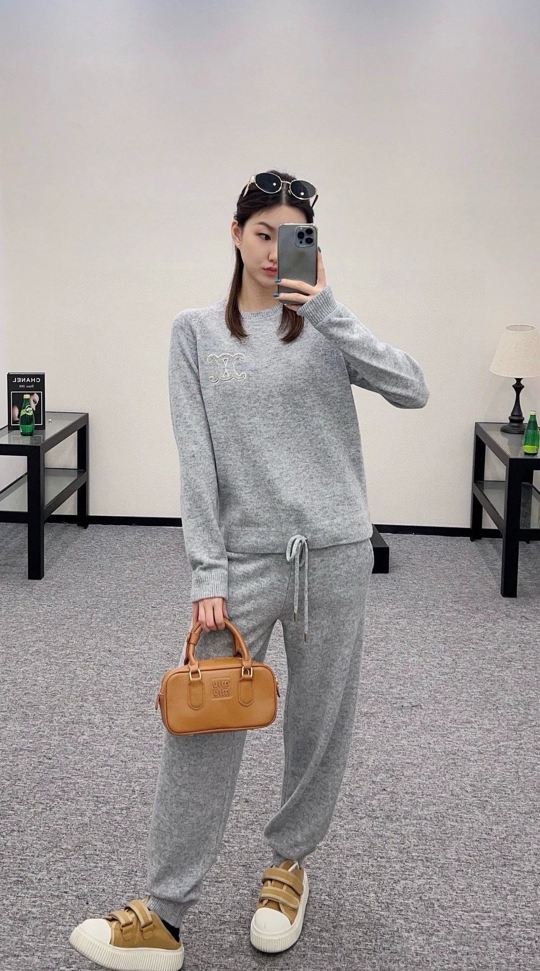 CE 25 Early Spring New Knitted Pullover Sweatshirt Trousers Set