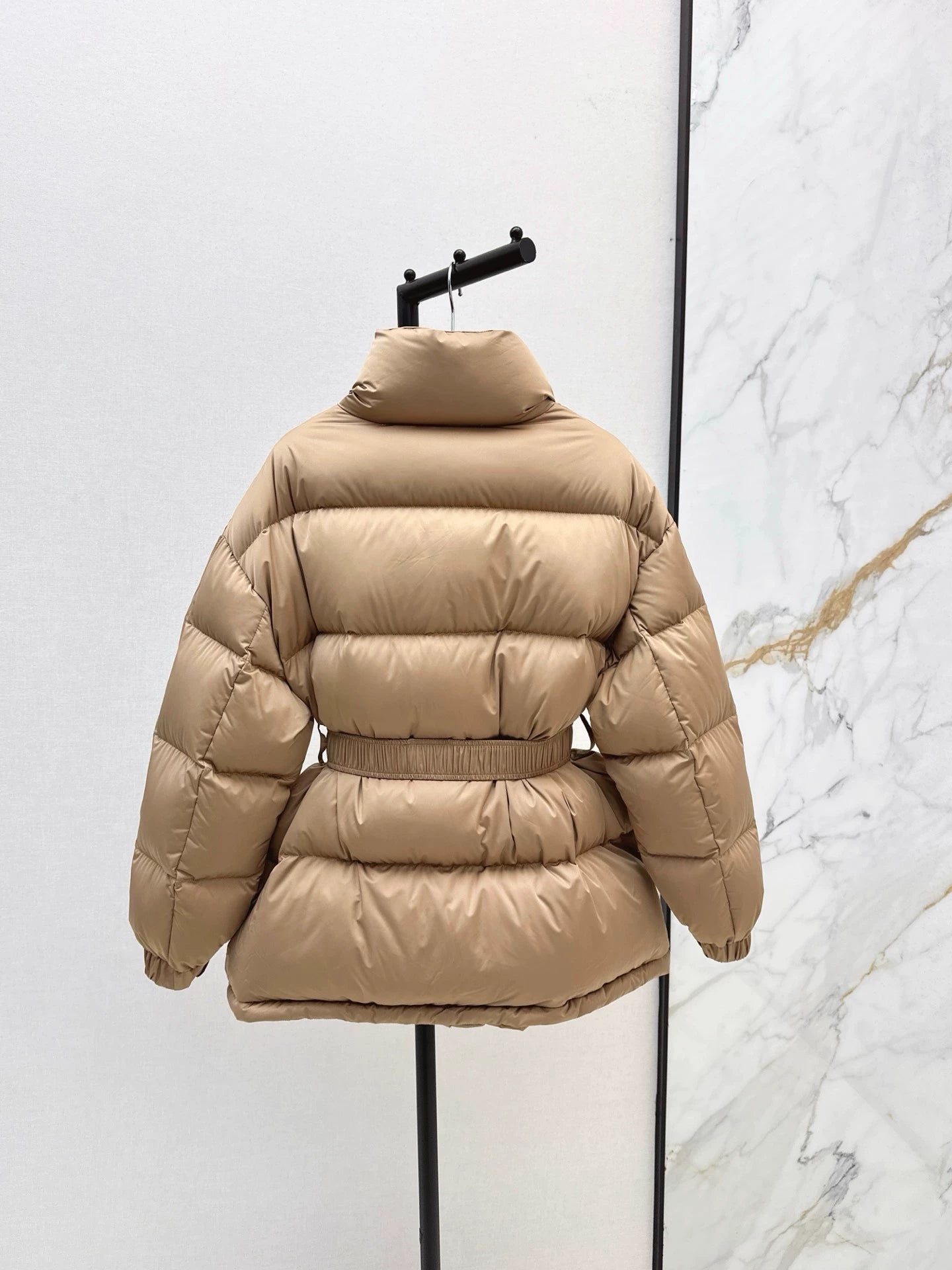 Ce 25 Stand collar waisted down jacket