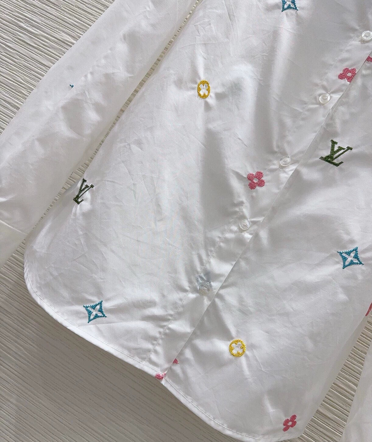 25 Summer New White Embroidered Shirt Jacket