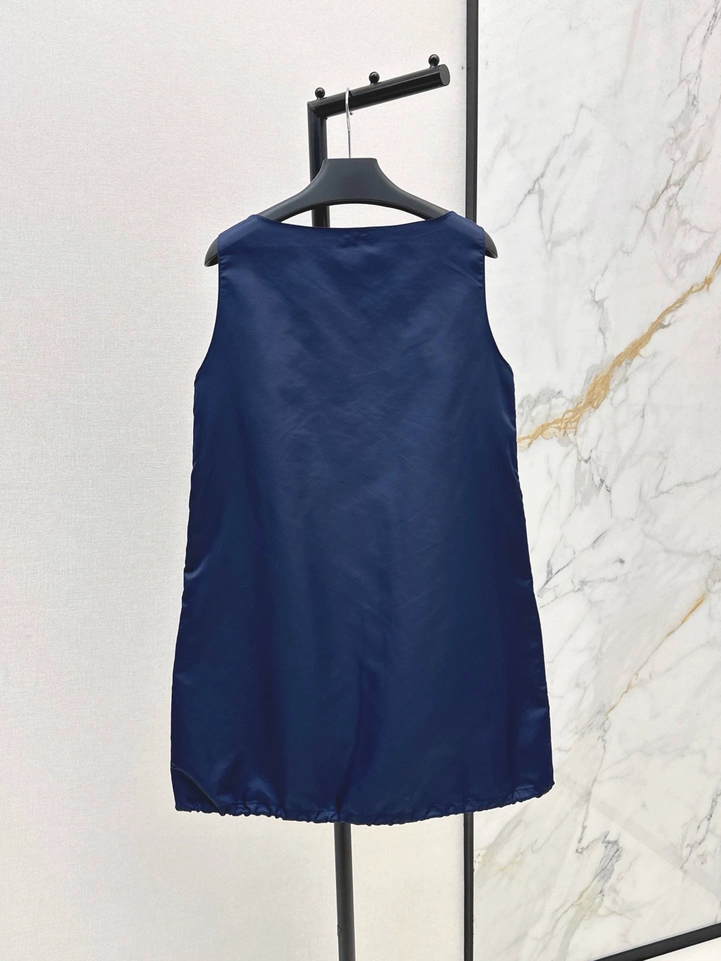 P 25 Spring/Summer New Zipper Sleeveless Dresses