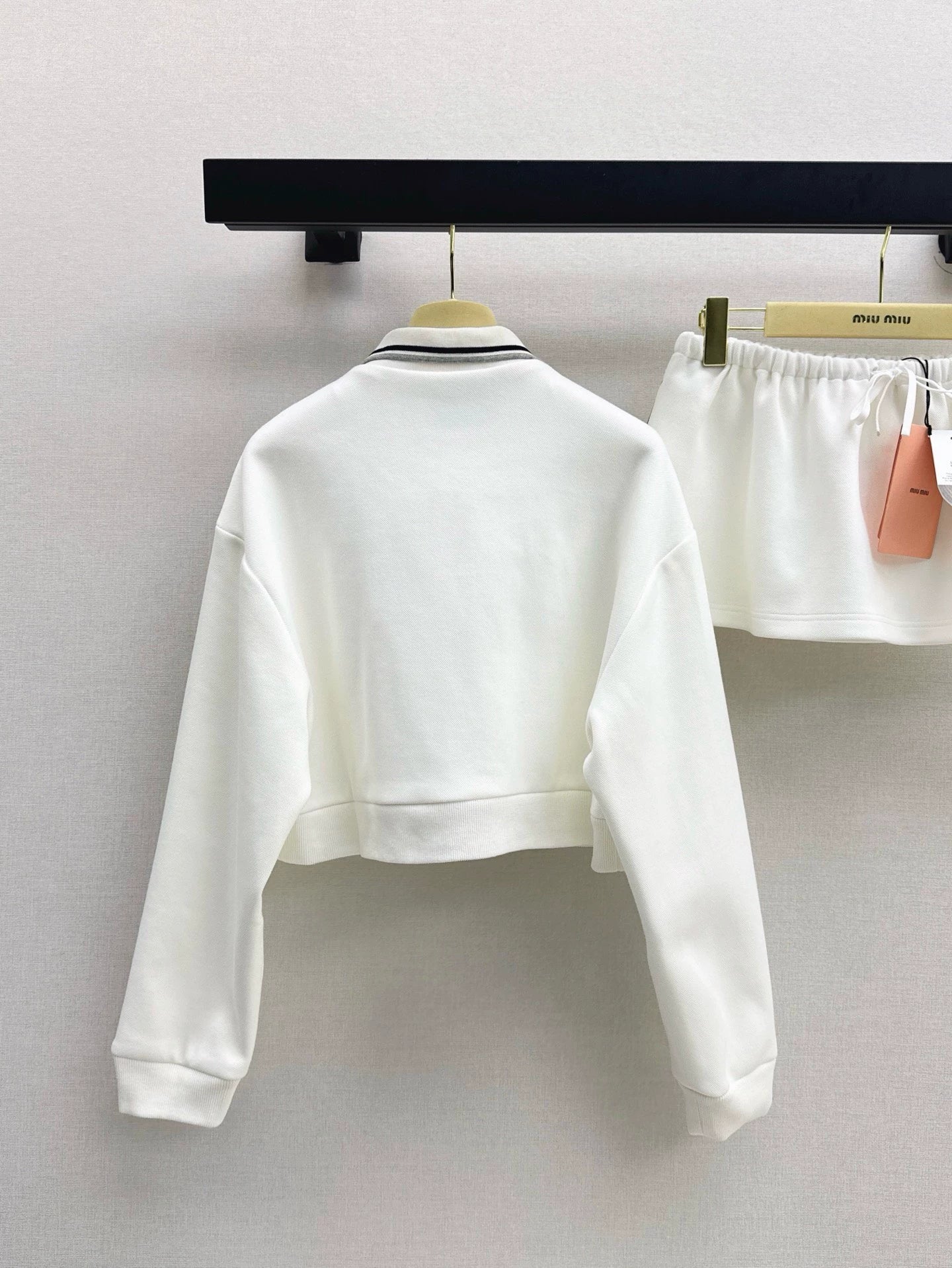 M 25 Lapel Jacket + Half Skirt