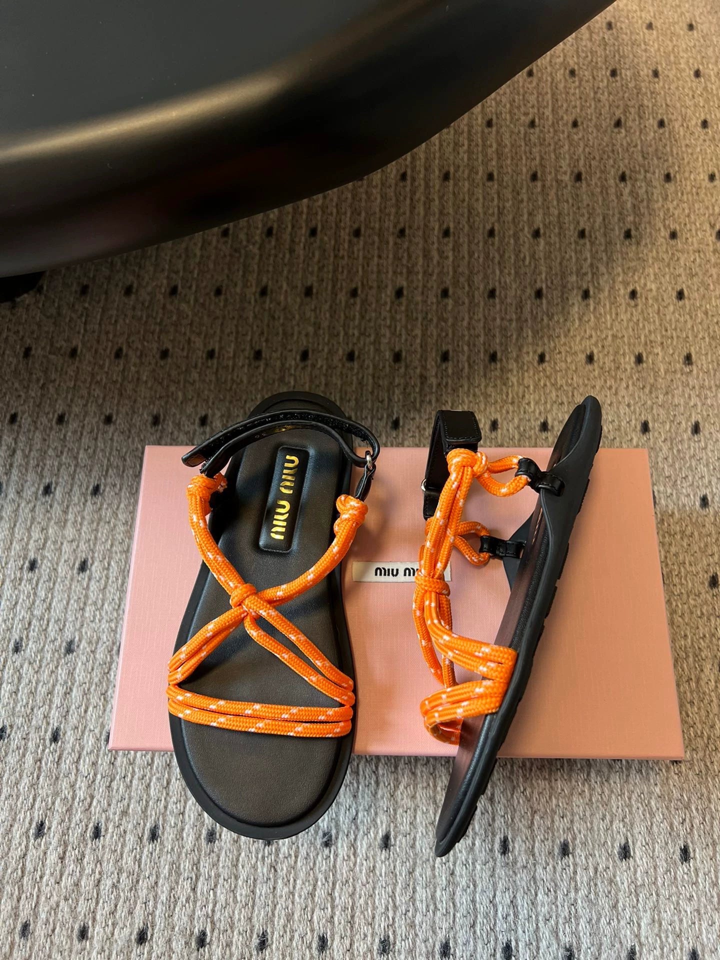 M 25 new summer simple and versatile knotted sandals and flat slippers