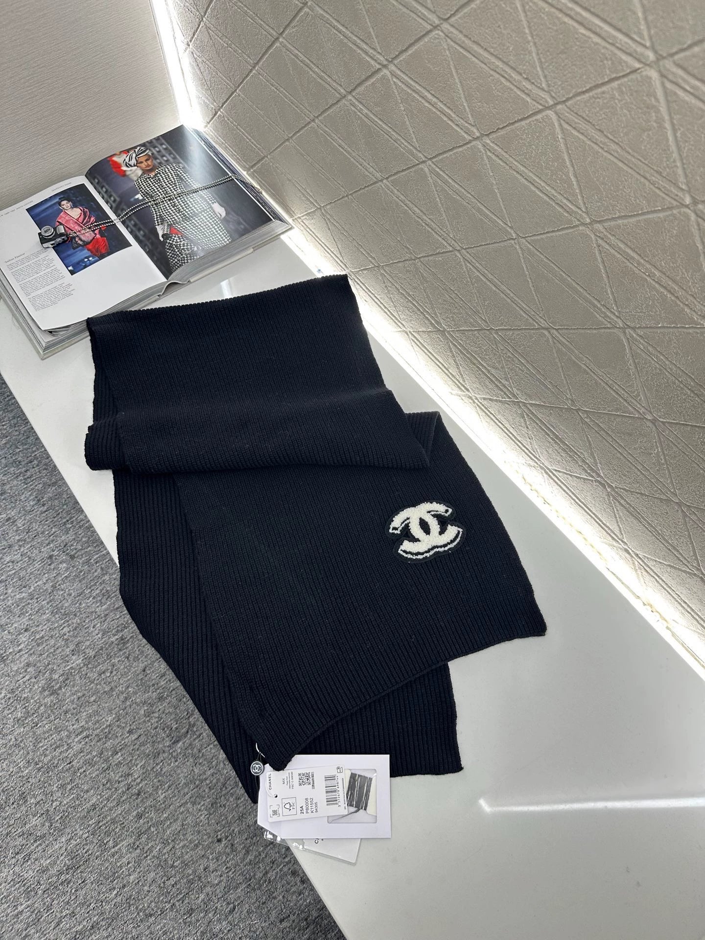 C 25 Logo cashmere scarf