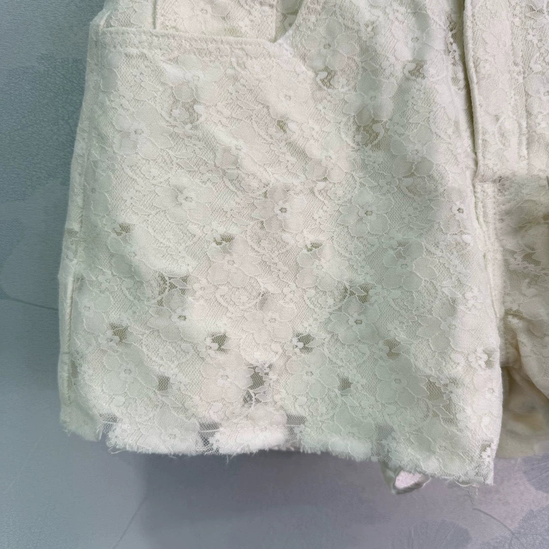 C 25 Spring/Summer new lace lined denim white shorts