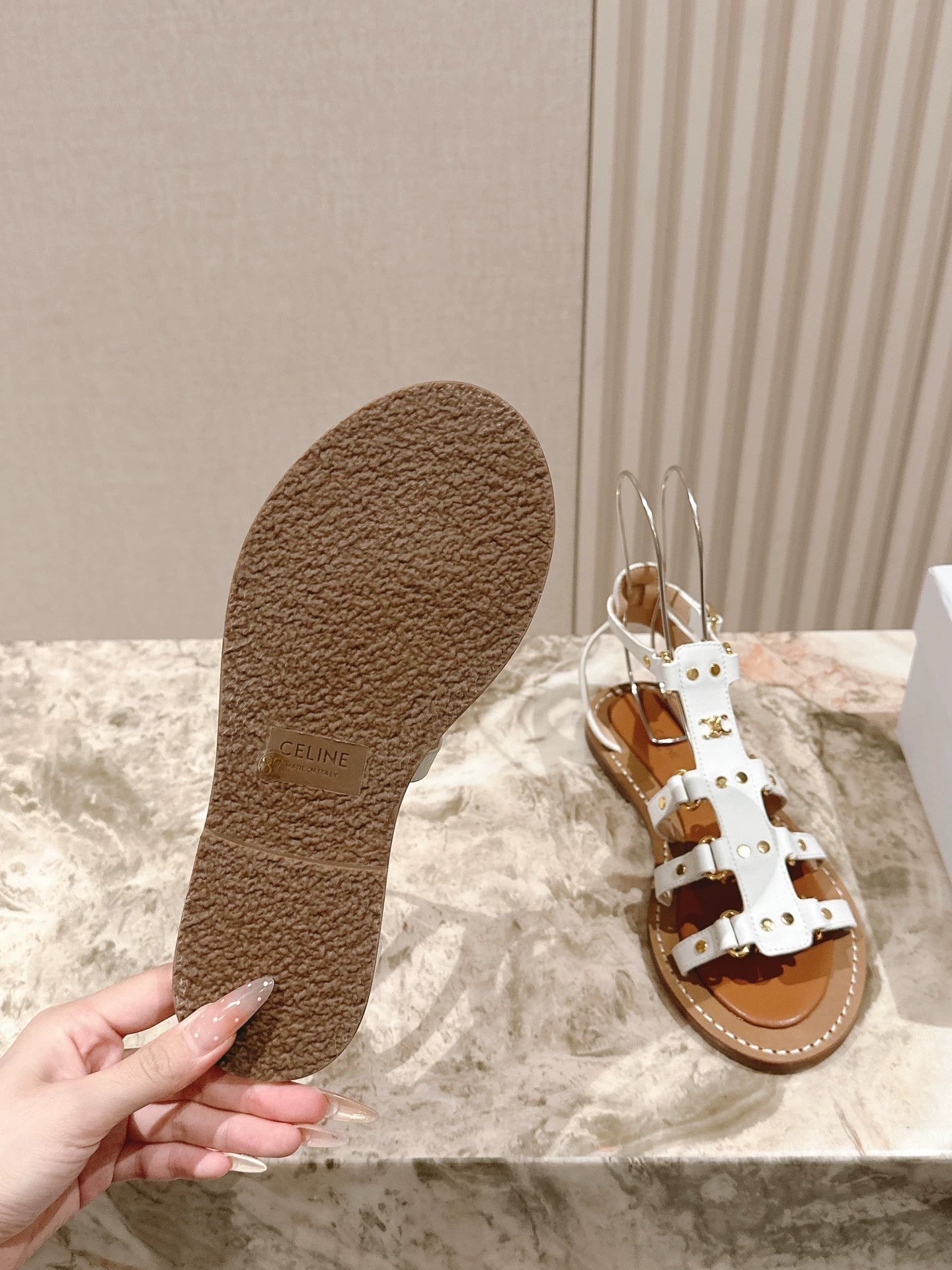 CE 25 New spring and summer Arc de Triomphe British style Roman flat bottom small logo sandals