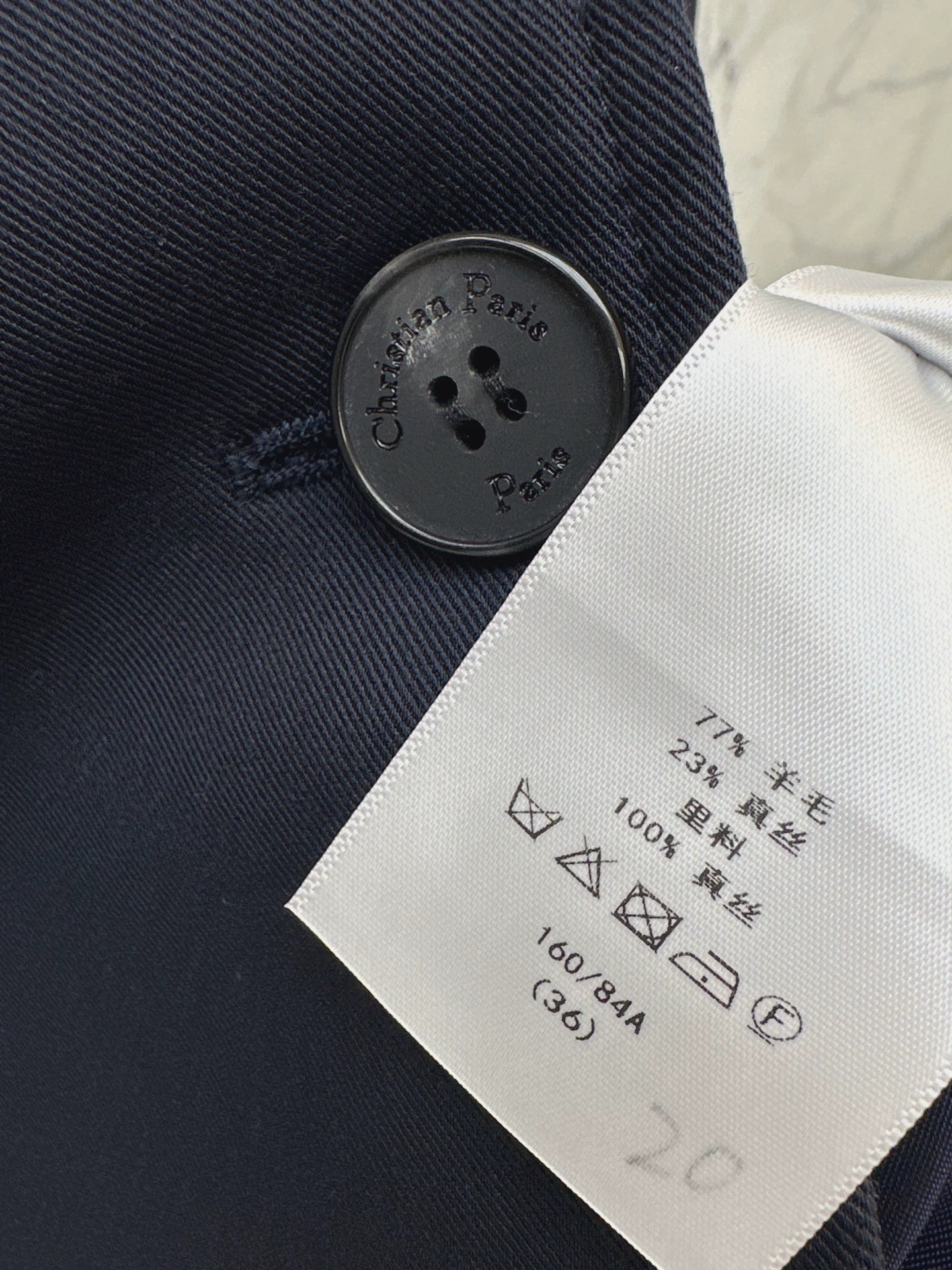Di 25 Classic Lapel Double-Breasted Blazer