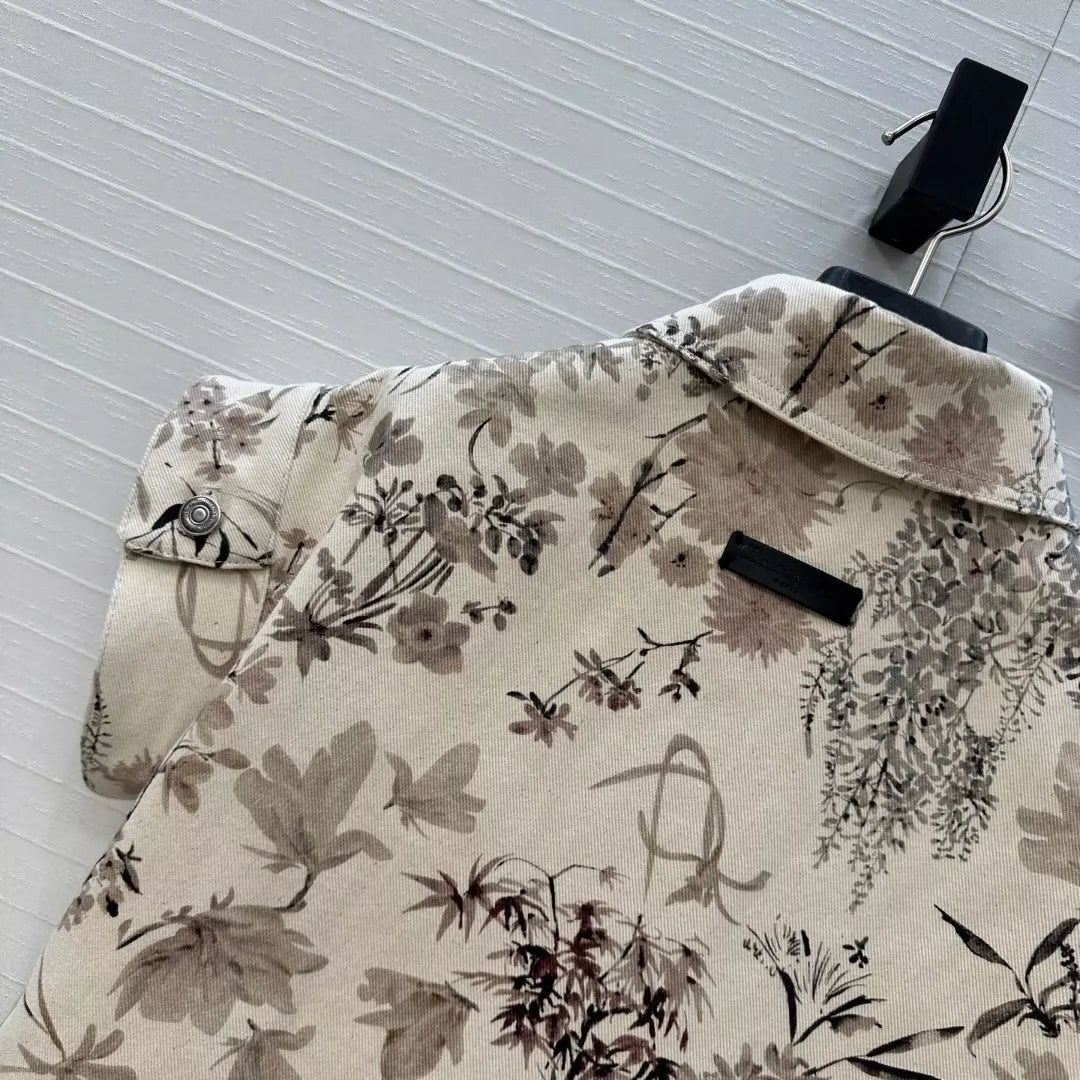 D 25 New Fresh and elegant ink print denim vest