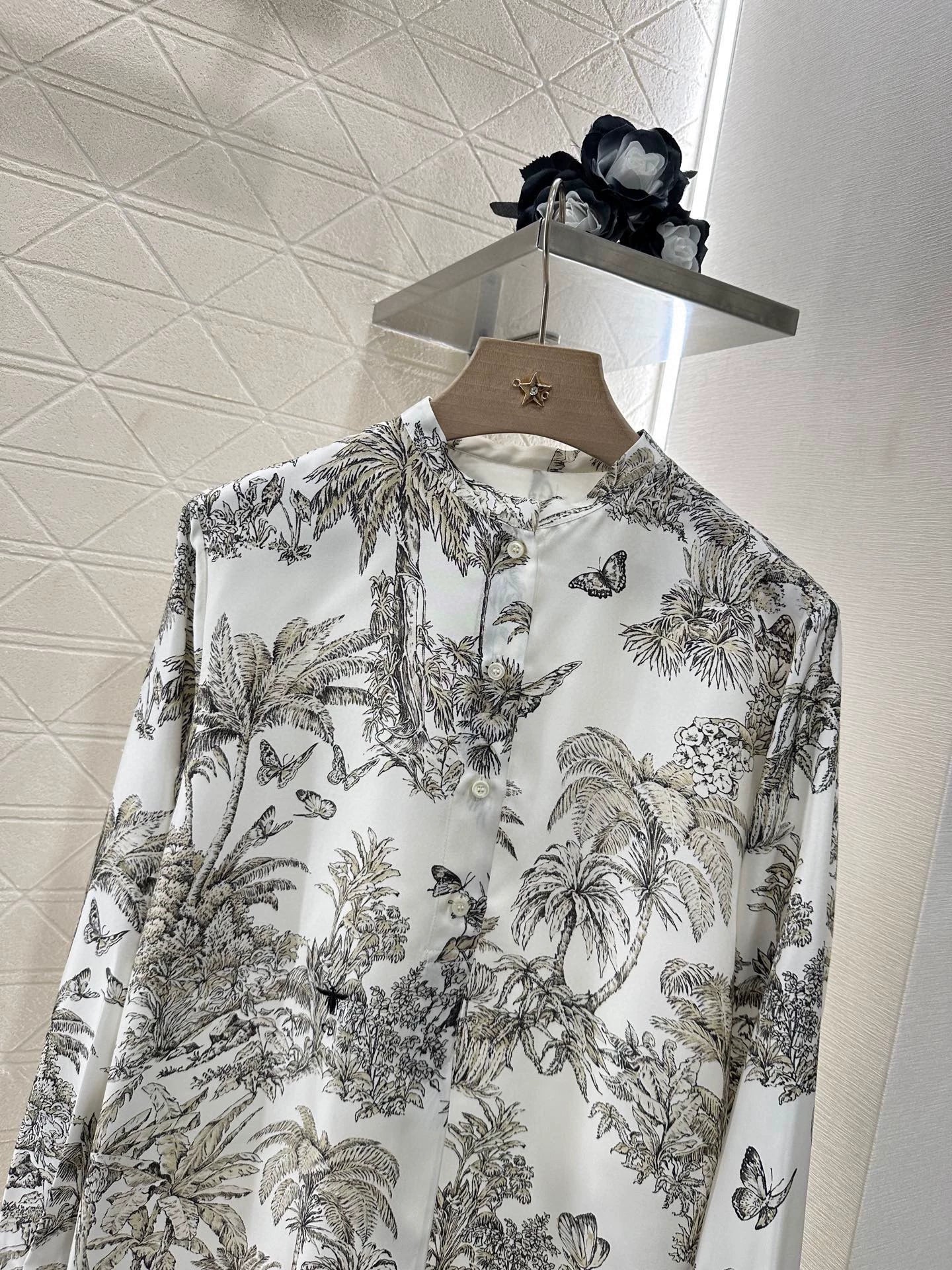 D 25 Printed silk shirt