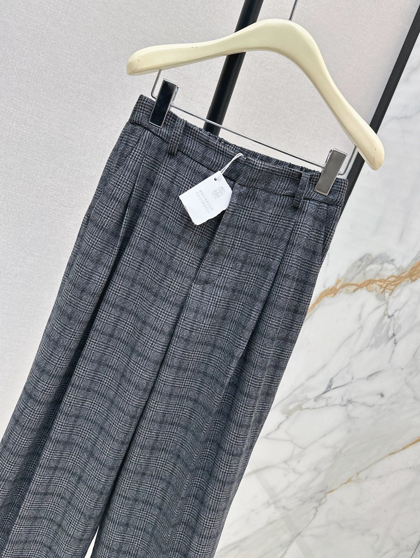 Bru 25 Blue plaid suit and trousers
