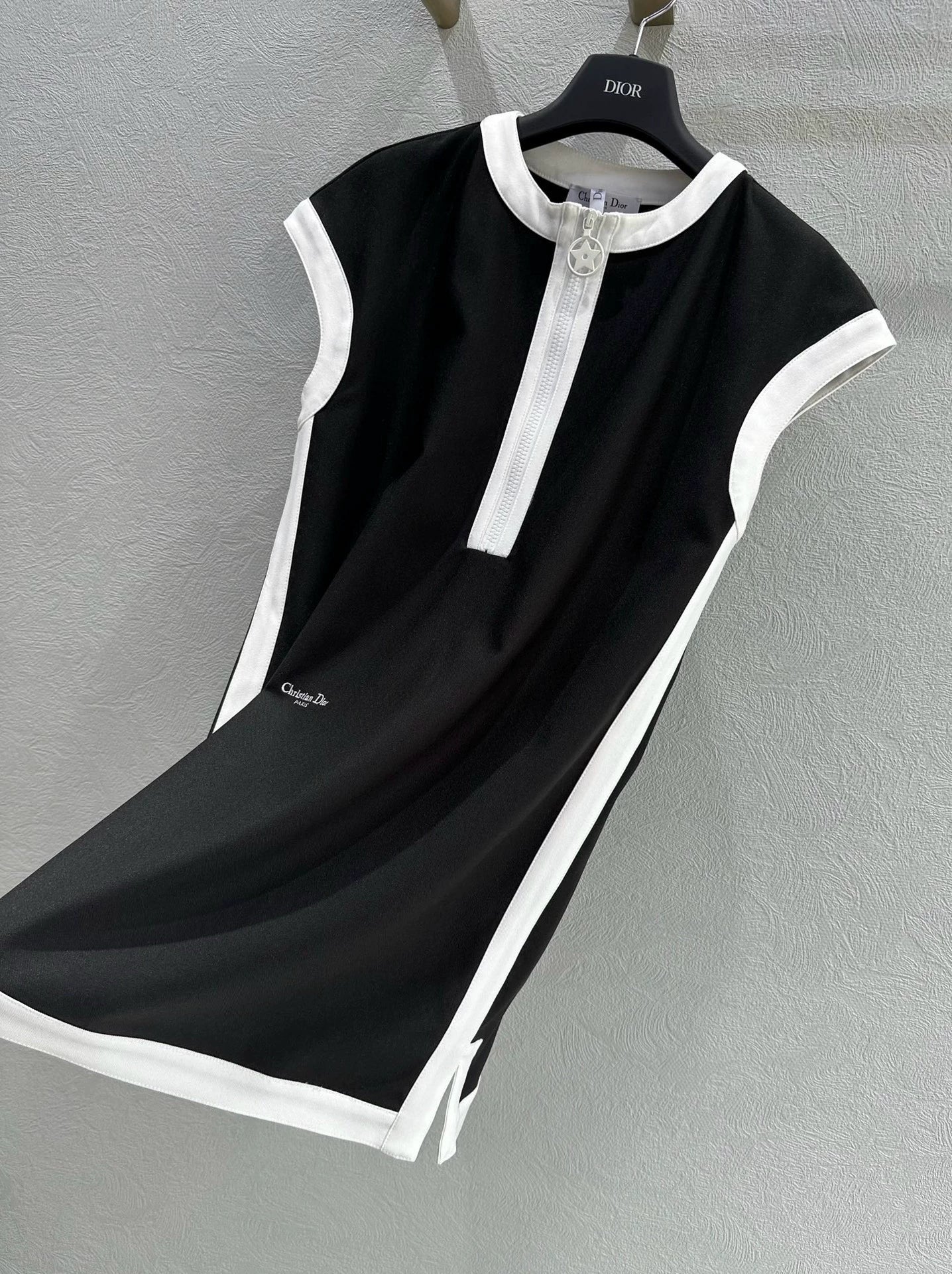 D 25 new spring and summer dresses