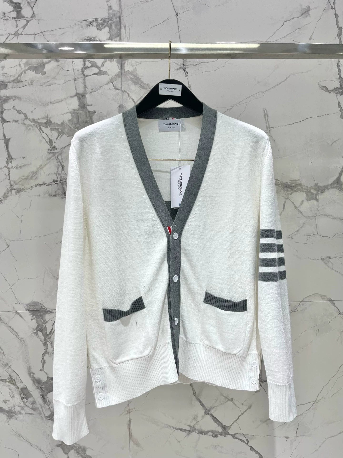 Th 25 new early spring new colorblocking stripes four bar stripes striped knit cardigan