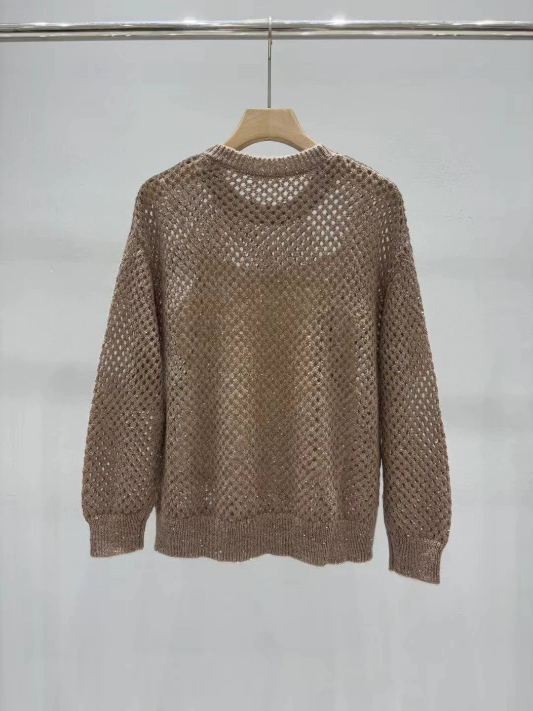 BRU 25 new hollow round neck long sleeve knitted top