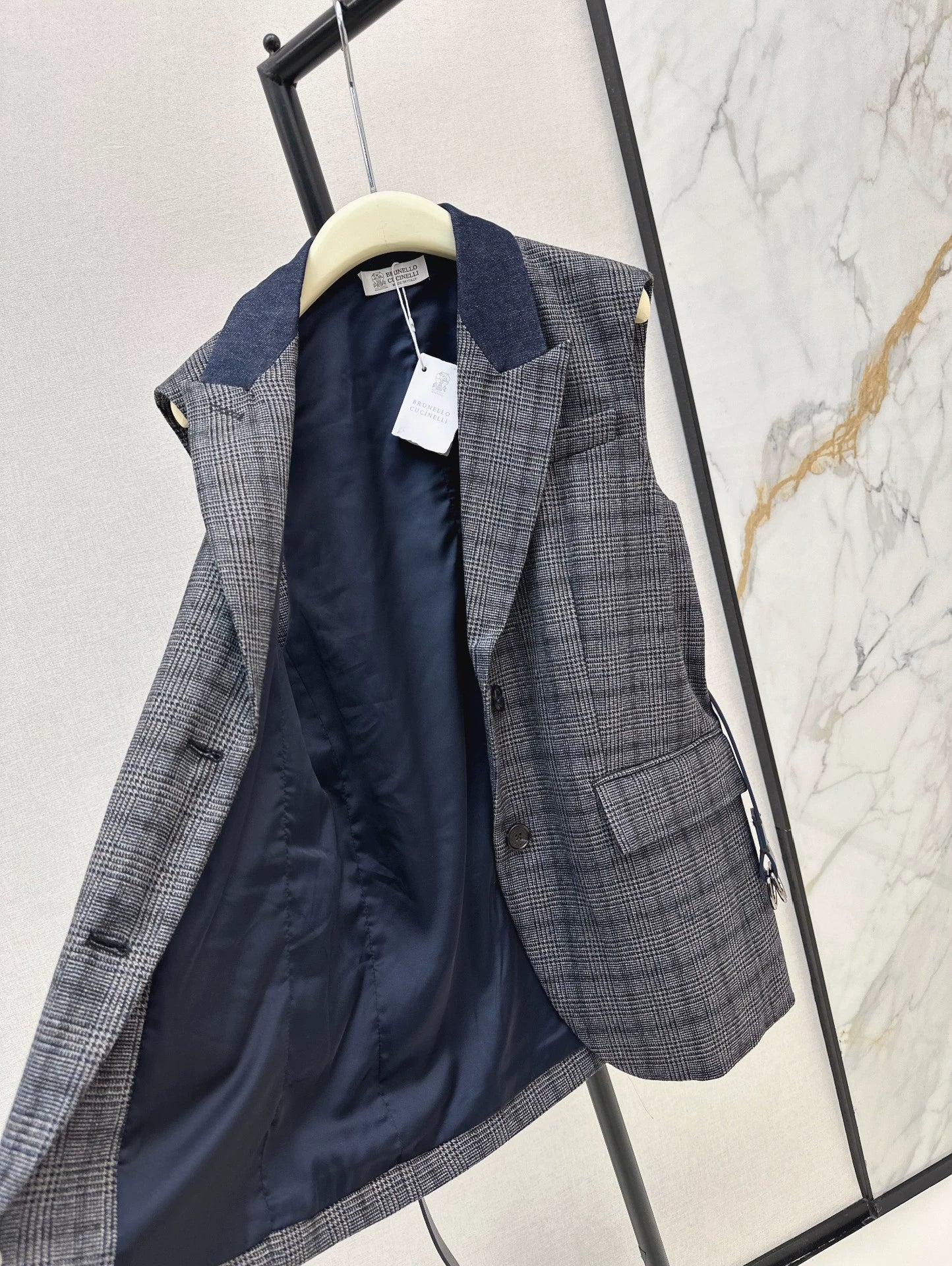 Bru 25 Blue plaid suit vest