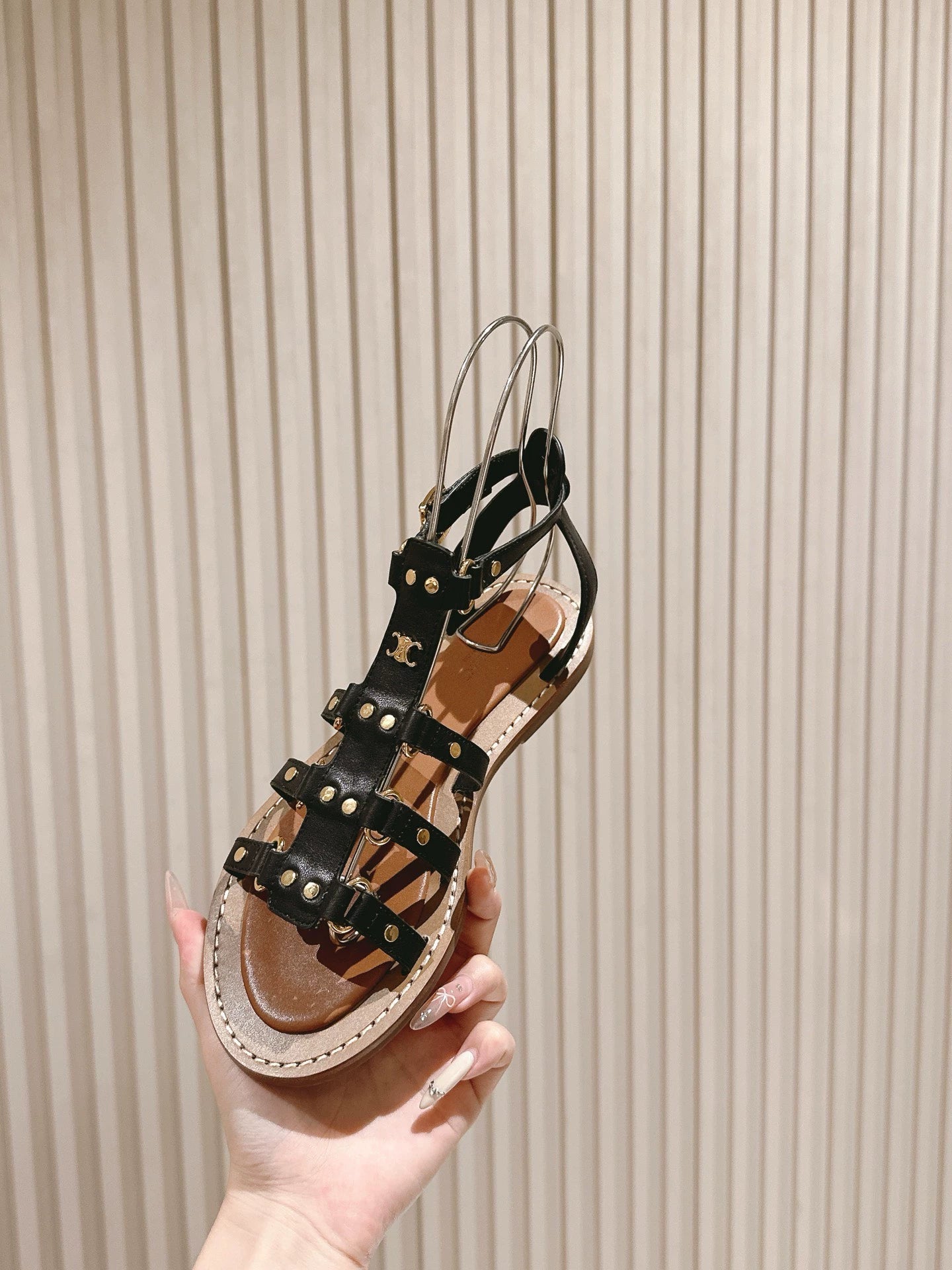CE 25 New spring and summer Arc de Triomphe British style Roman flat bottom small logo sandals