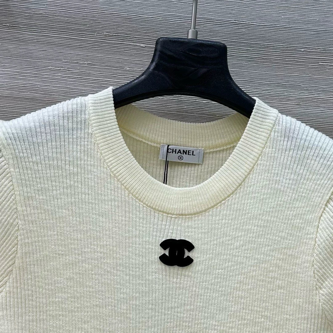 C 25 Dopamine Colorway Strick-Kurzarmoberteil