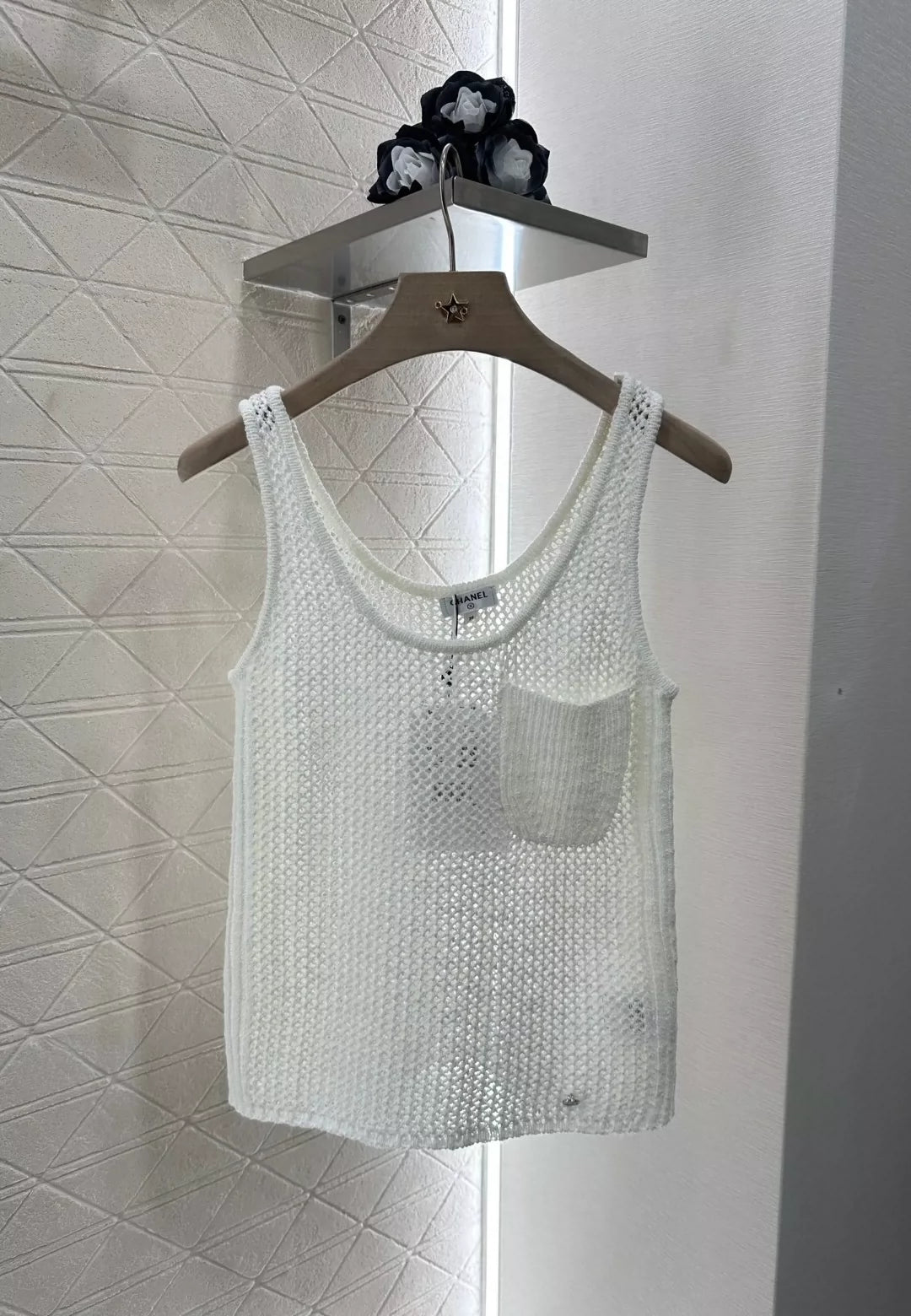 C 25 Spring/Summer New Cutout Pocket Knit Vest