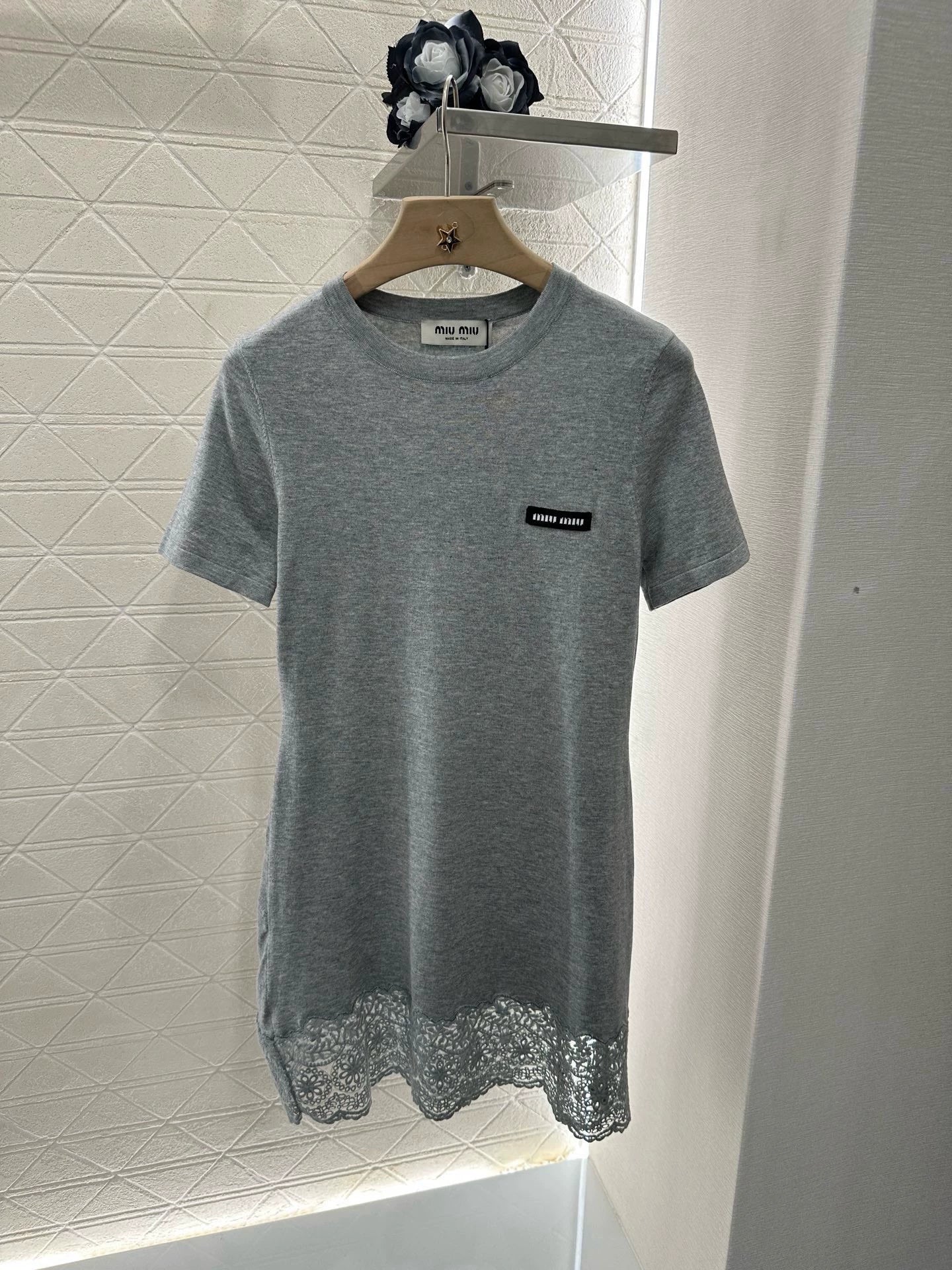 M 25 Lace Lace Short Sleeve Dress