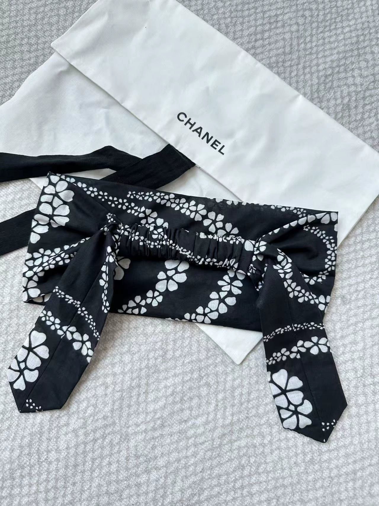 C 25 Camellia Print Tulle Headband
