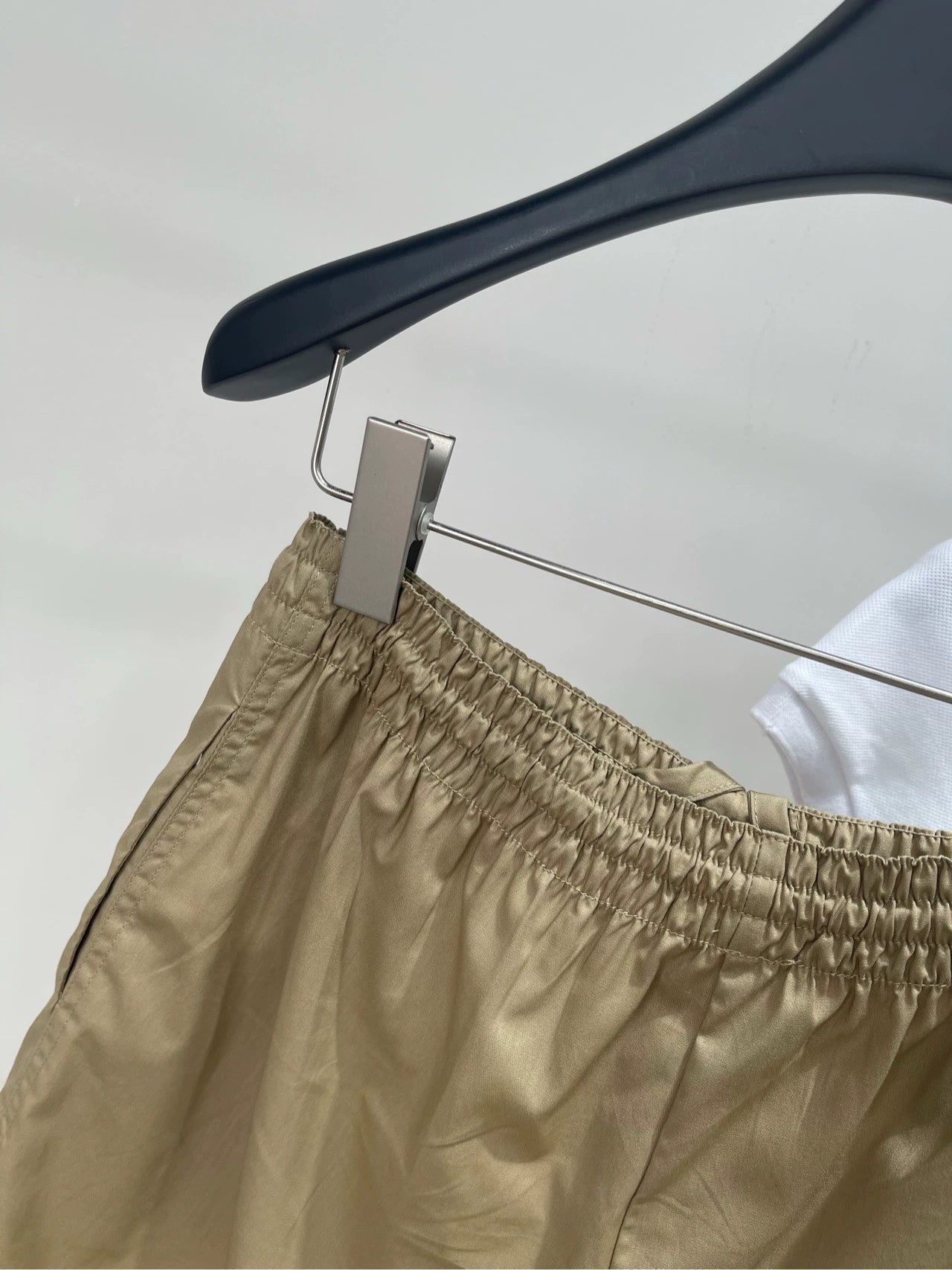 M 25 Khaki casual shorts