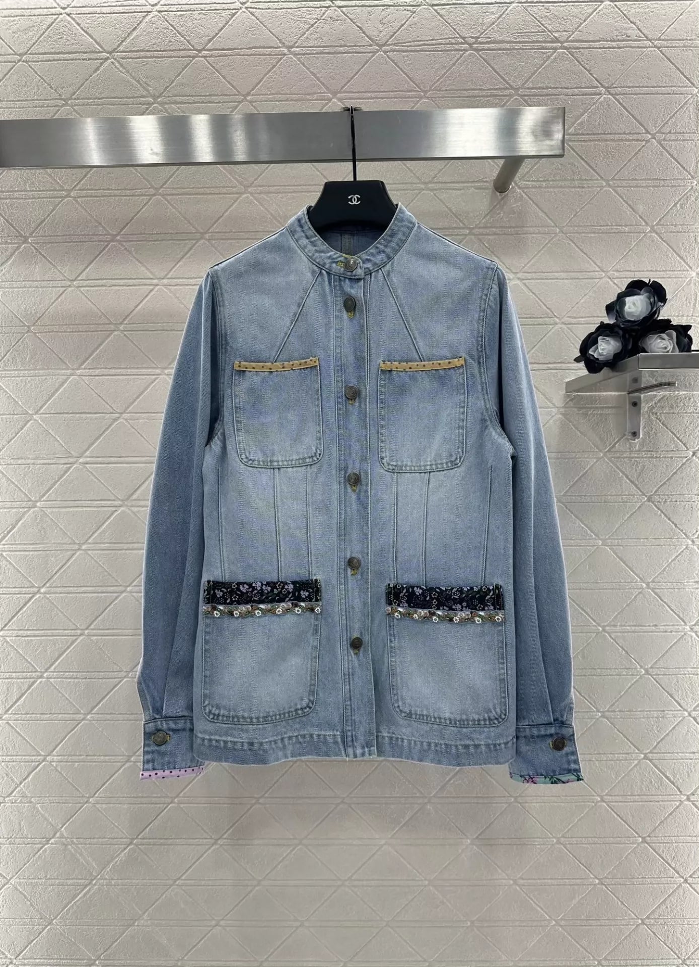 V 25 Floral beaded denim jacket