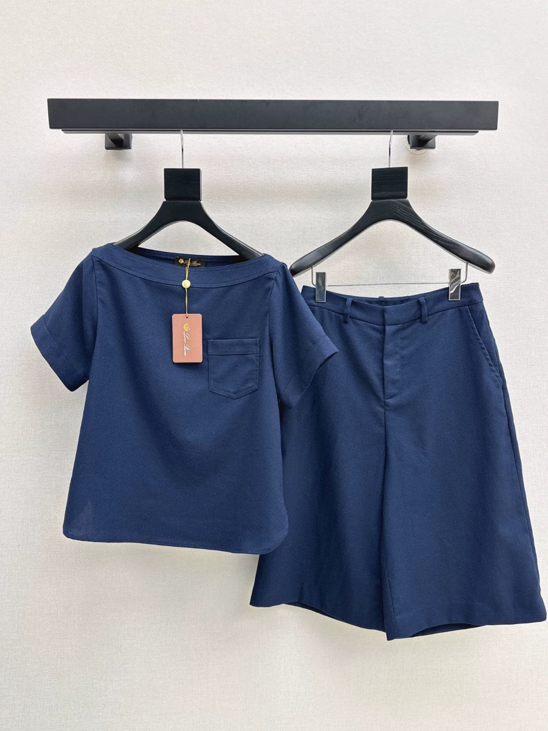 Lor 25 One-Neck-Top + Hosen-Set