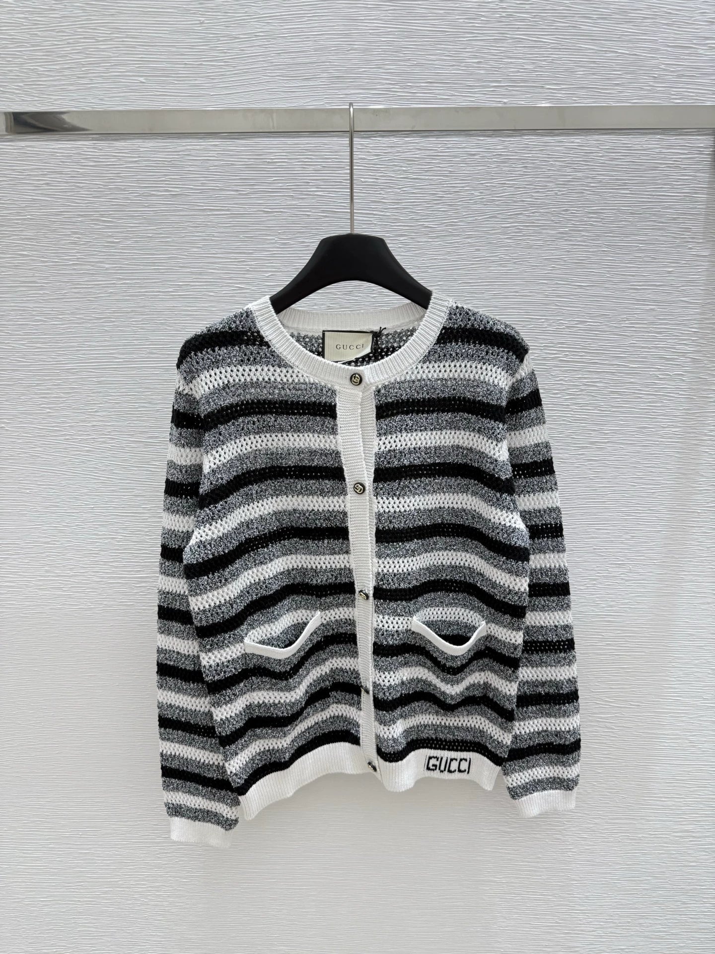 G 25 New Striped Letter Round Neck Long Sleeve Knit Cardigan