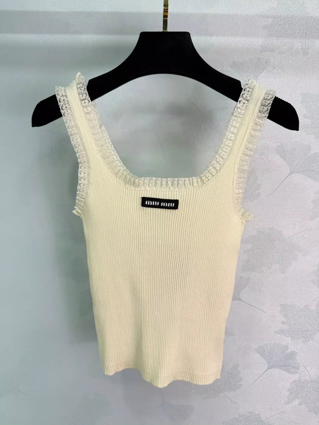 M 2025 Summer New Arrival Lace Trim Knitted Vest