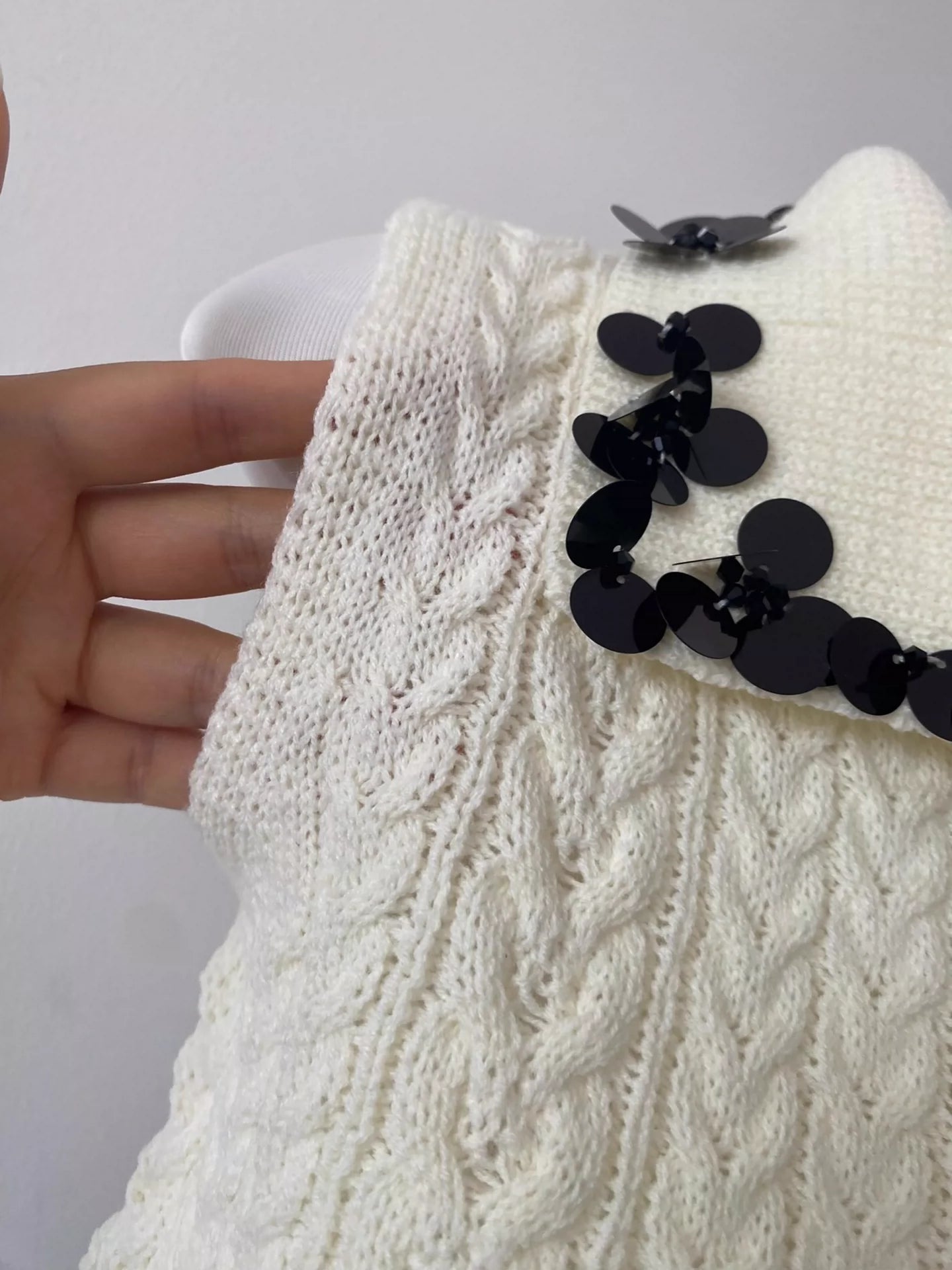 C 25 Black Sequin Embellished Turtleneck Vest